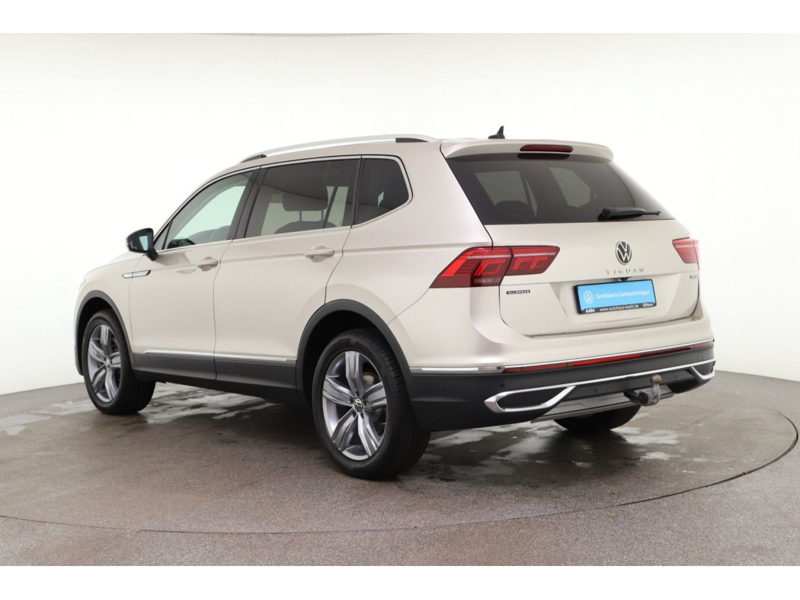 diagonalansicht-hinten-aussen