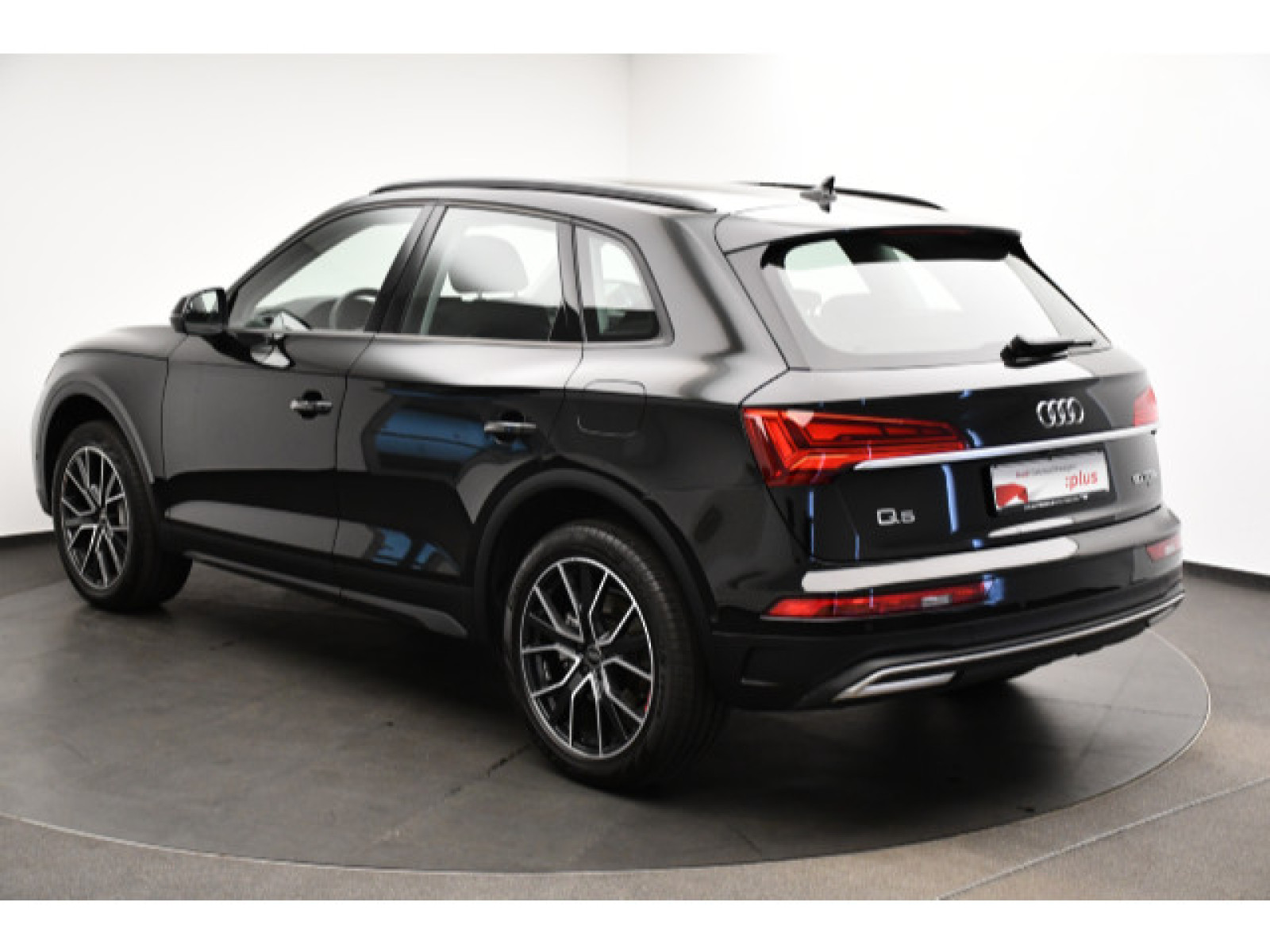 Audi - Q5_18