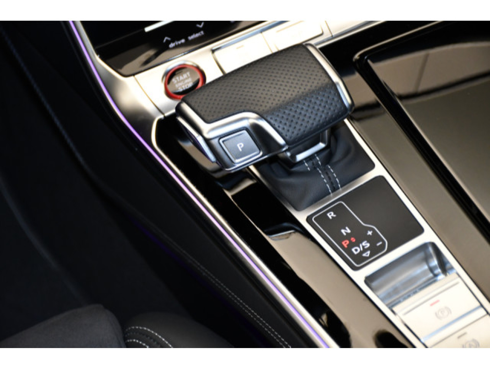 Audi - S6 Avant_7