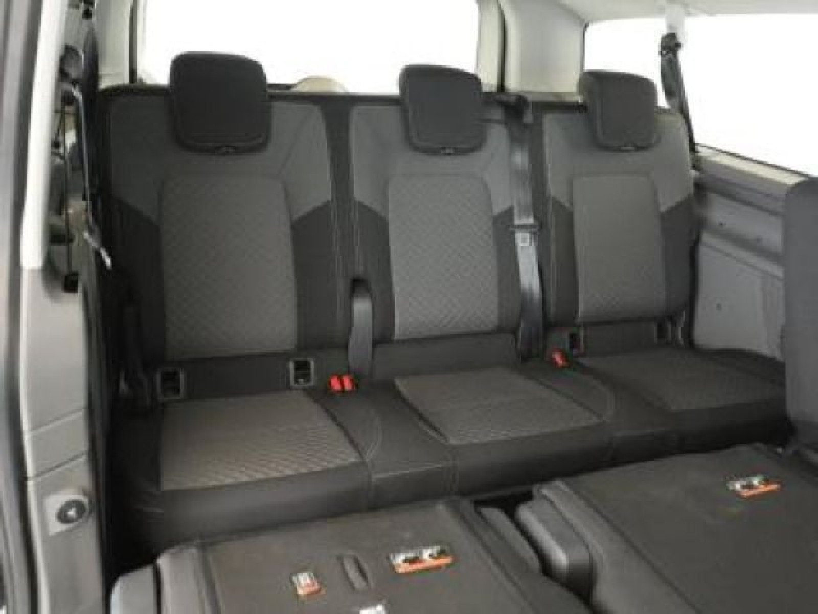 Volkswagen - Transporter_8
