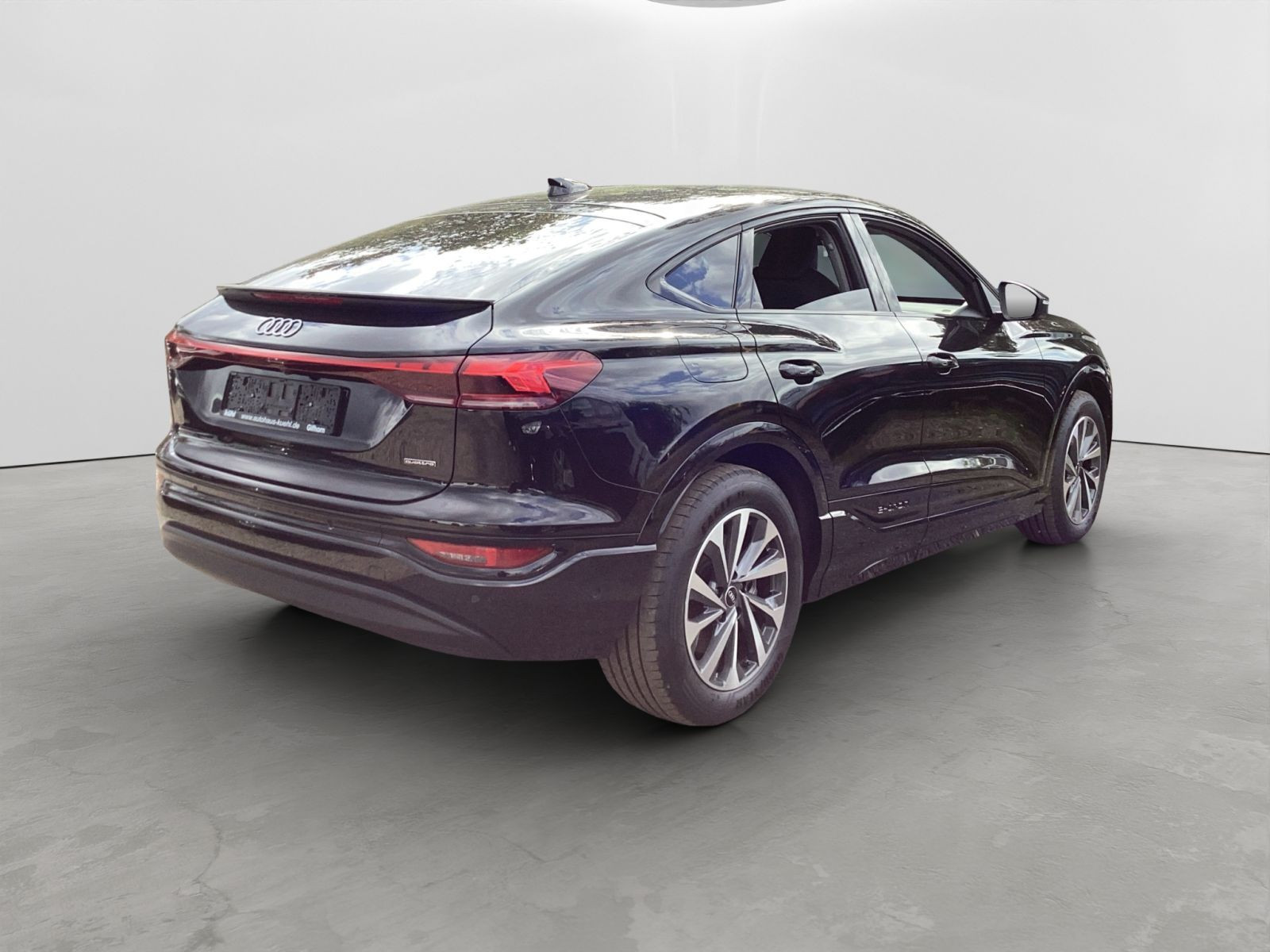 Audi - Q6 Sportback e-tron_6