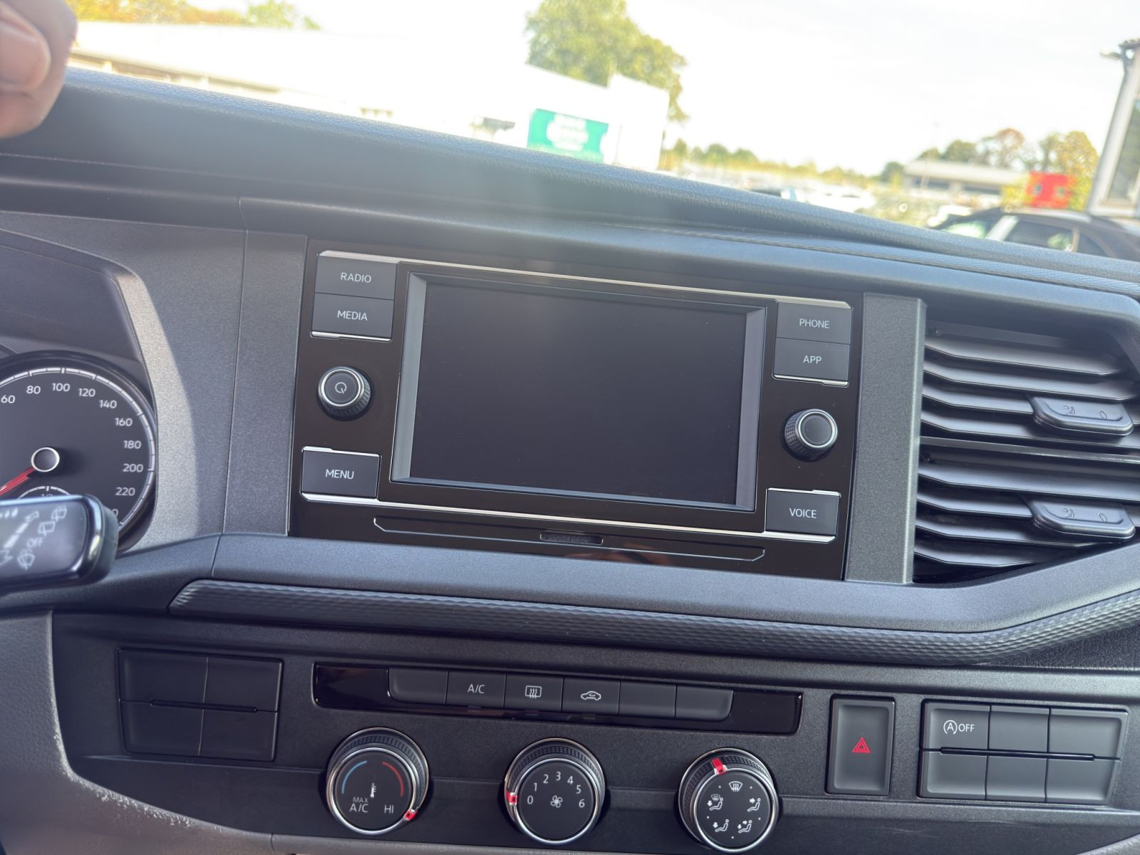Volkswagen - T6.1 Kombi_13