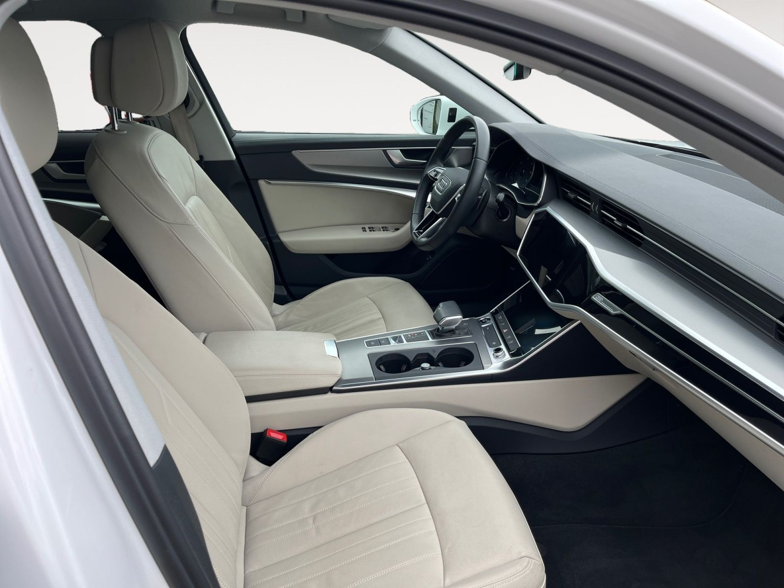 Audi - A6 Avant_16