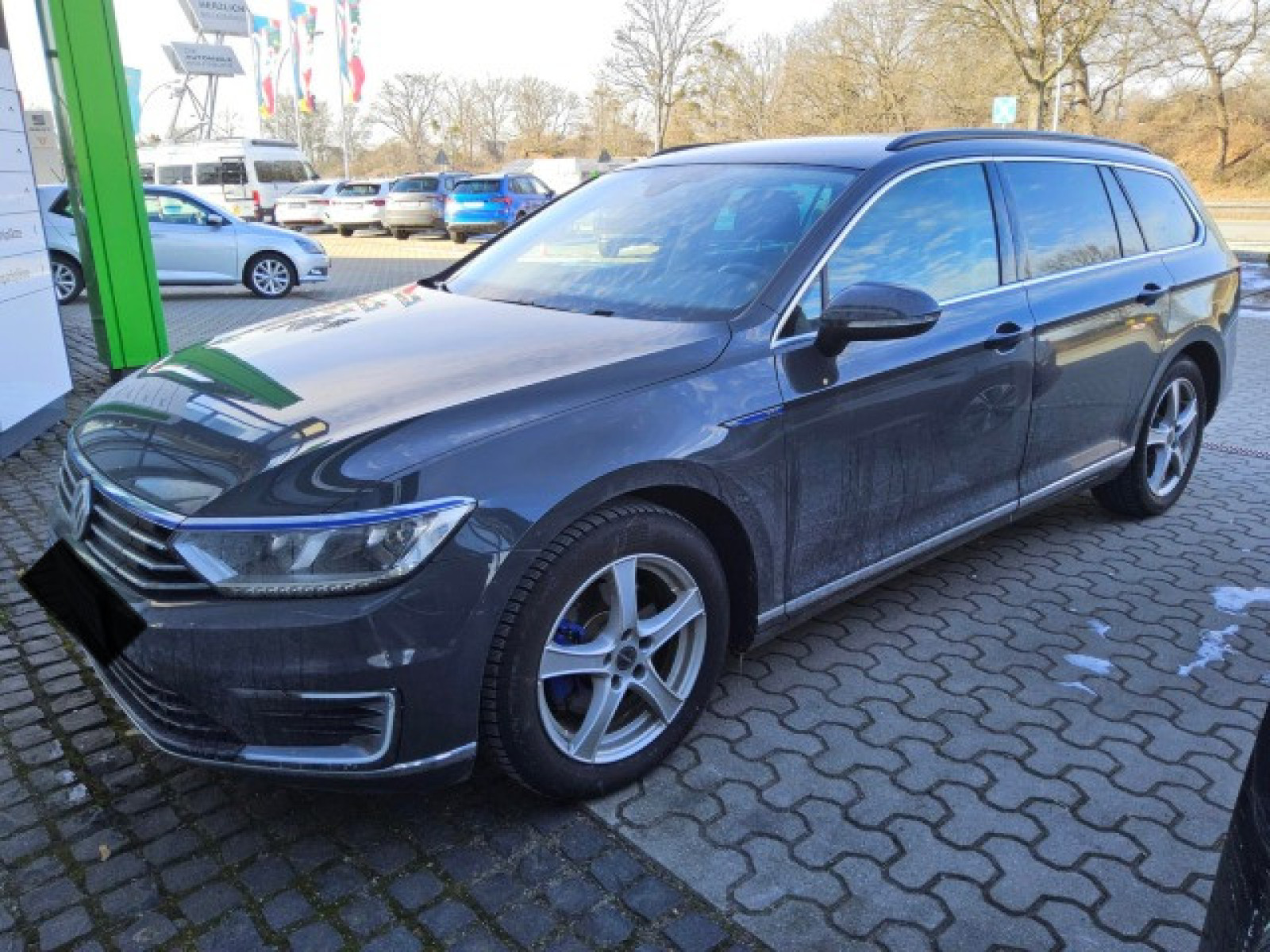Volkswagen - Passat Variant_1