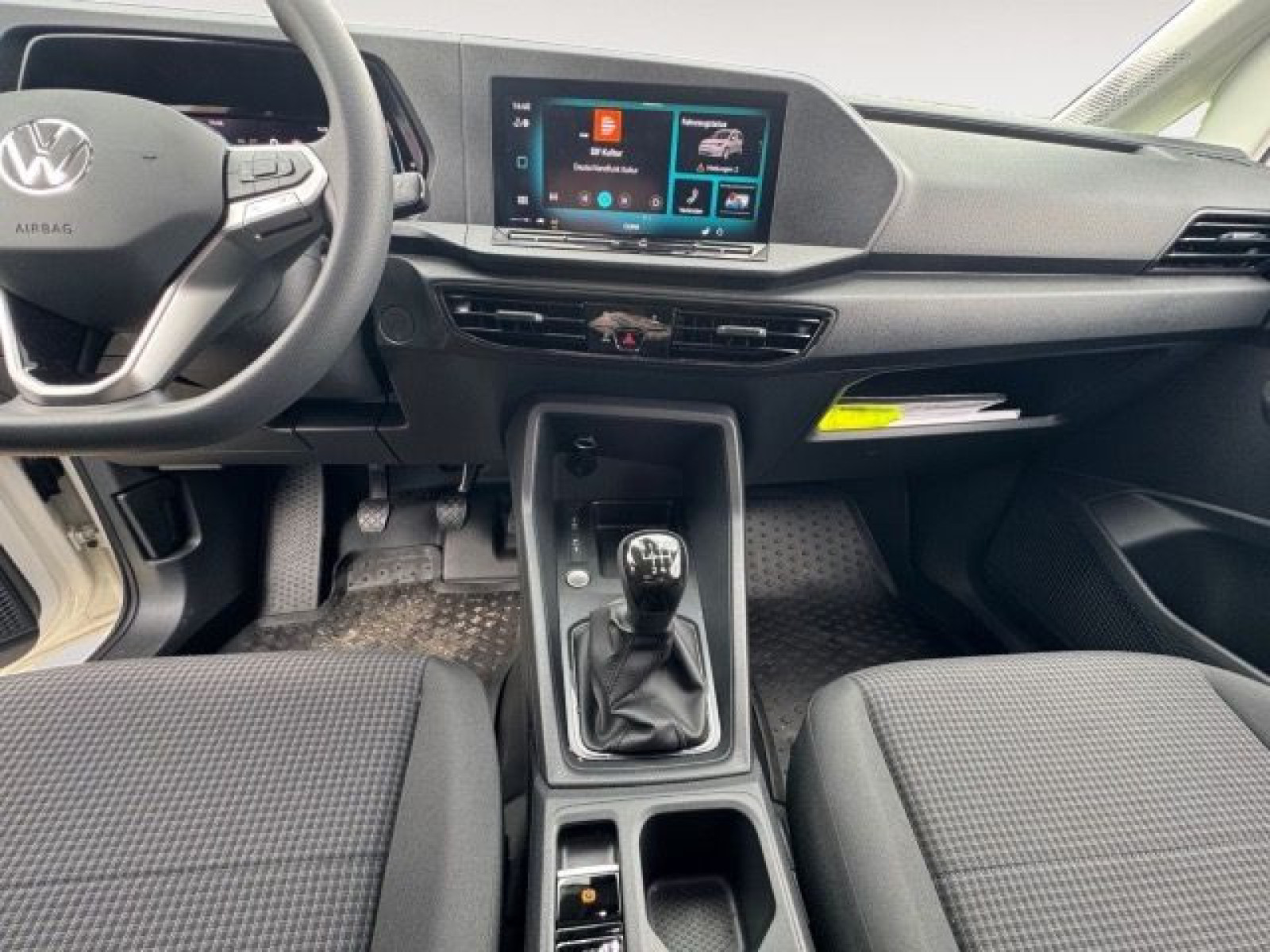 Volkswagen - Caddy_12