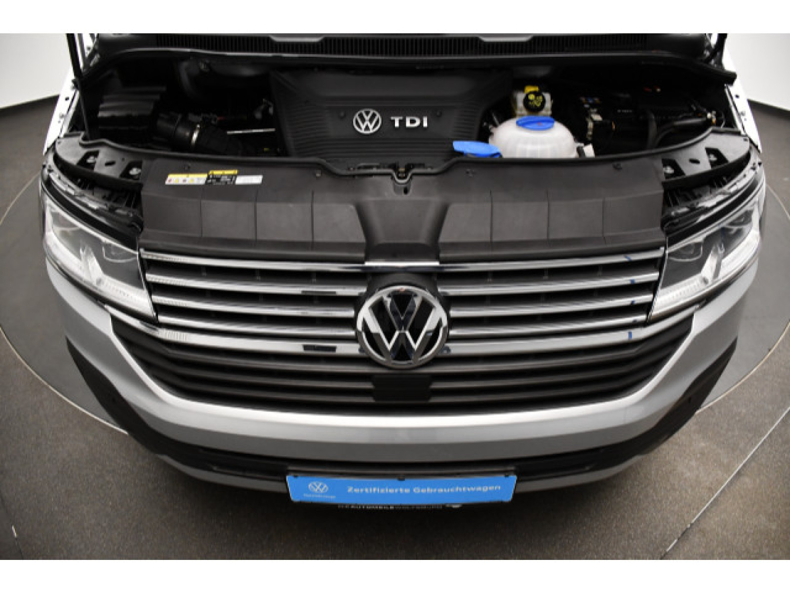 Volkswagen - T6.1 Caravelle_12