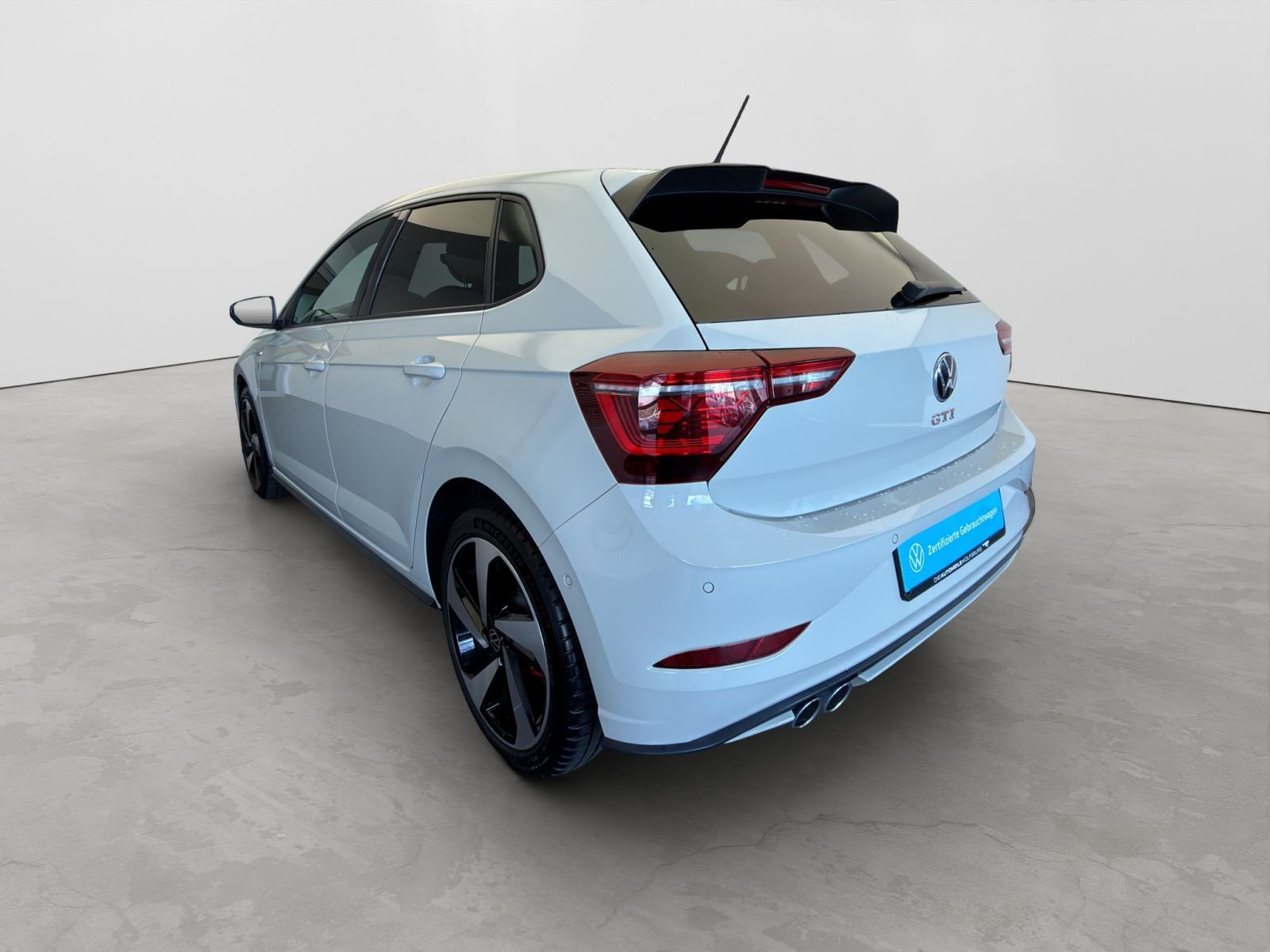 Volkswagen - Polo_3