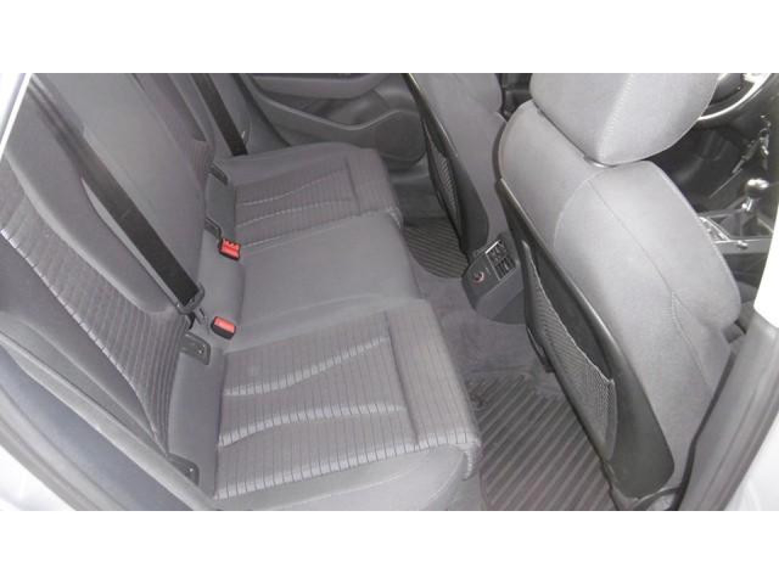 rueckbank-innen rueckbank-innen