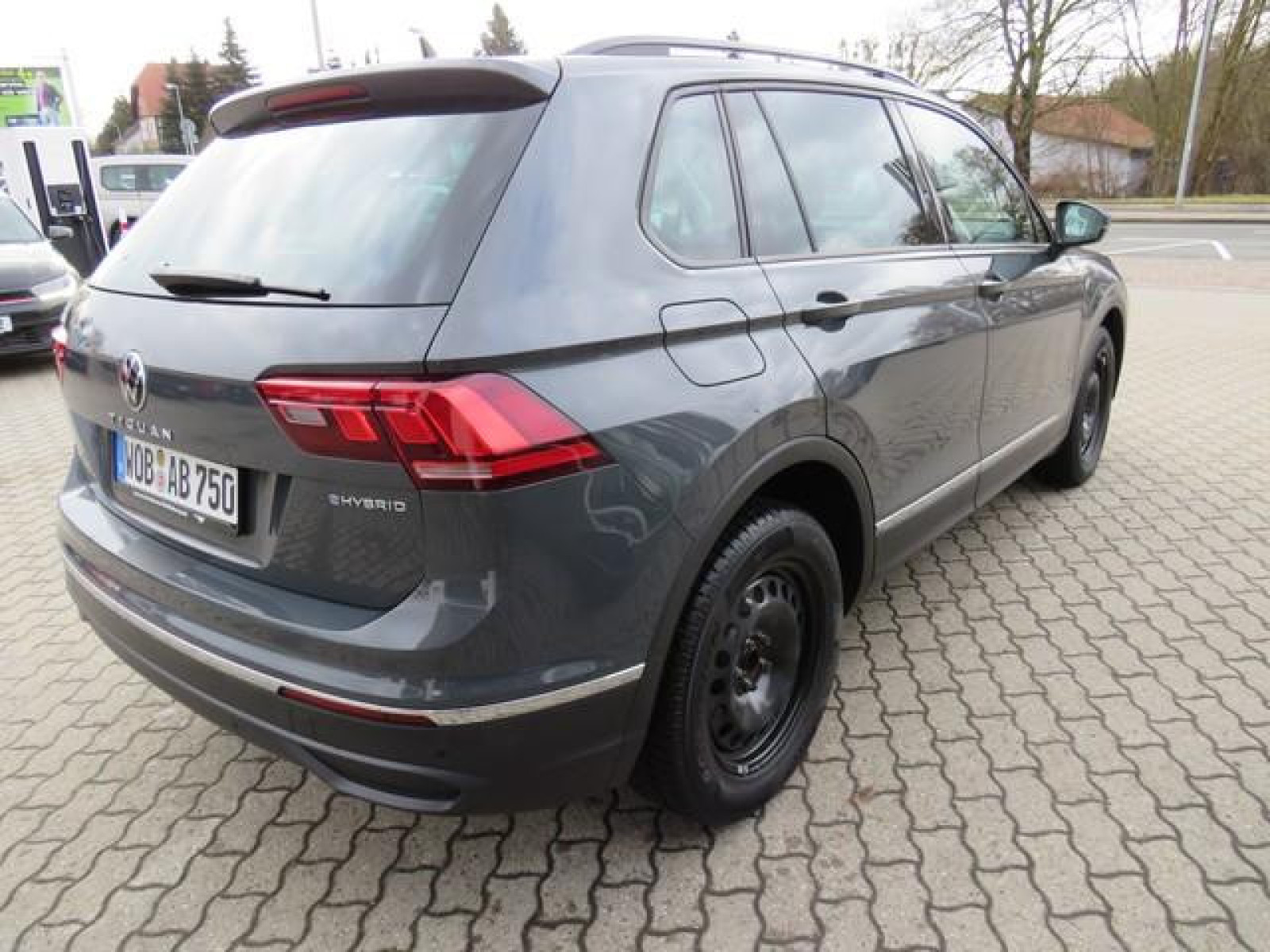 Volkswagen - Tiguan_5