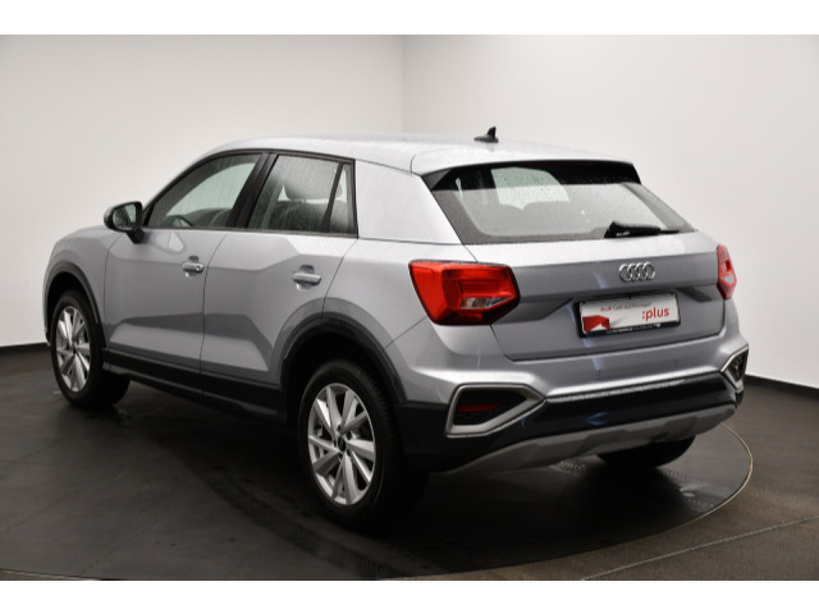 Audi - Q2_17