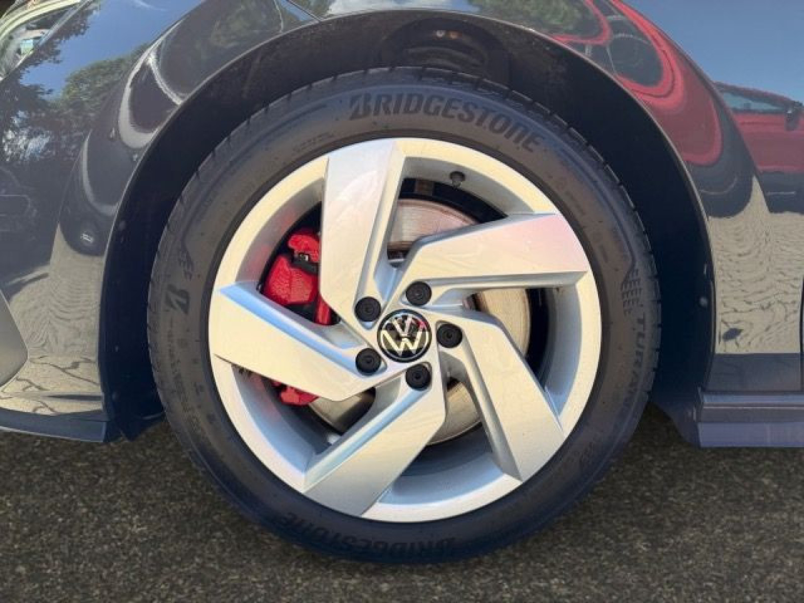 Volkswagen - Golf GTI_14