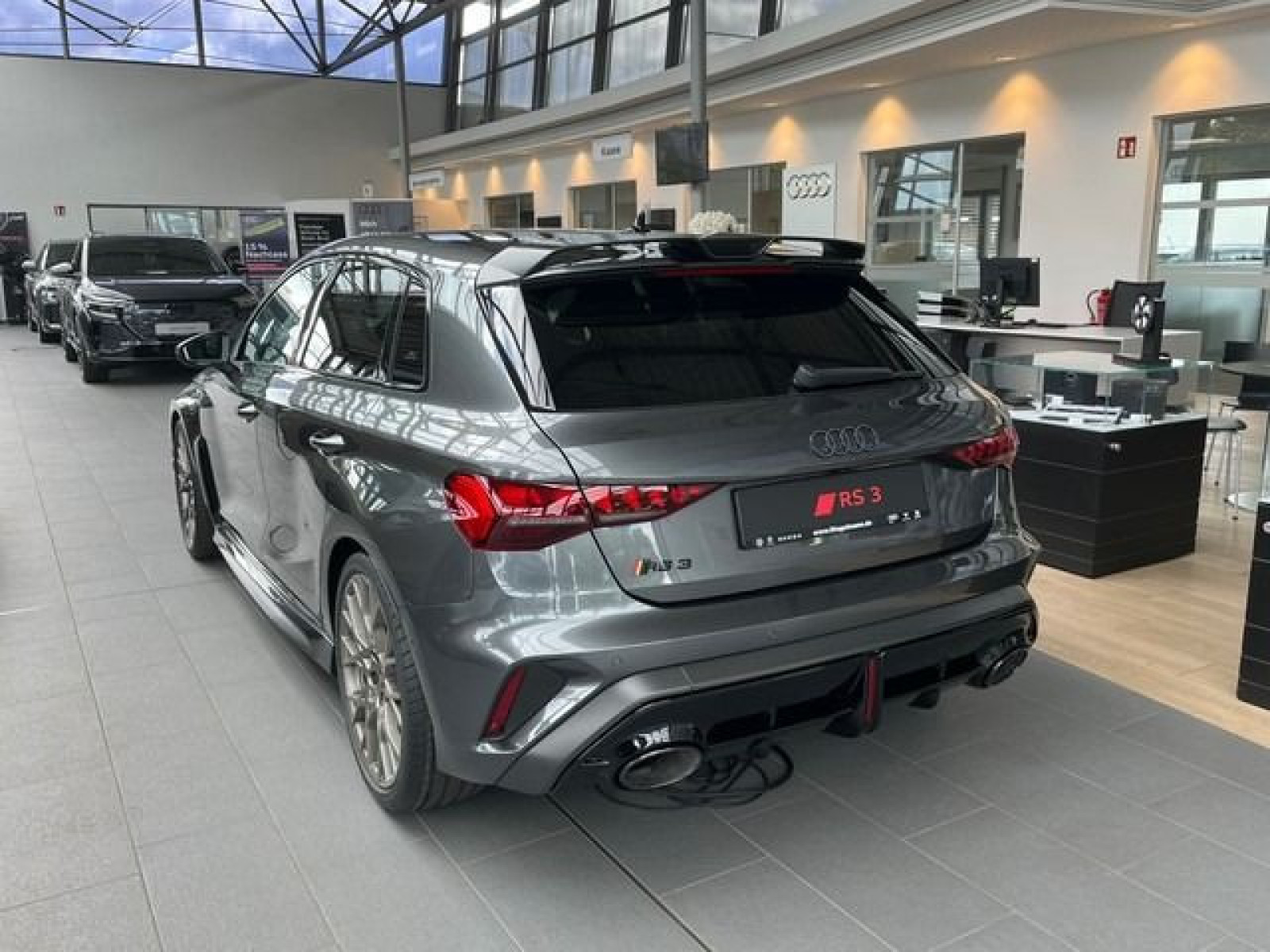 Audi - RS 3 Sportback_3