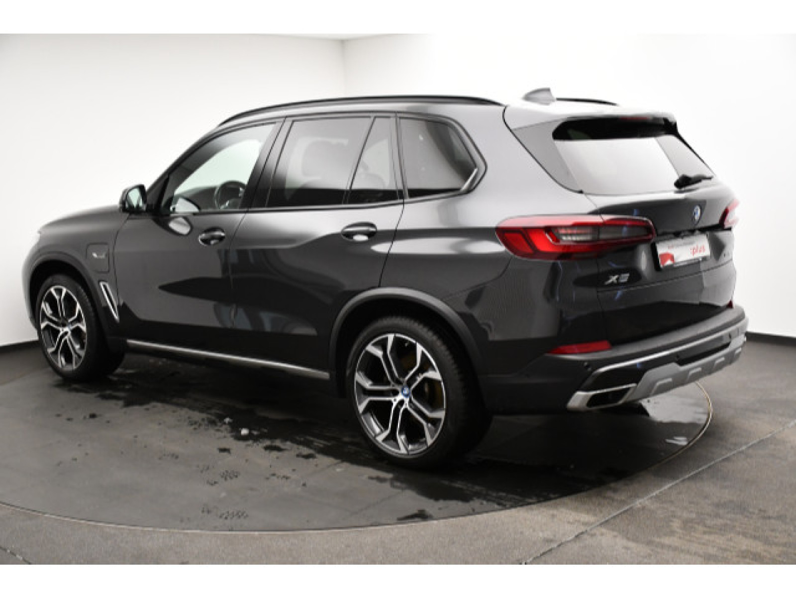 diagonalansicht-hinten-aussen