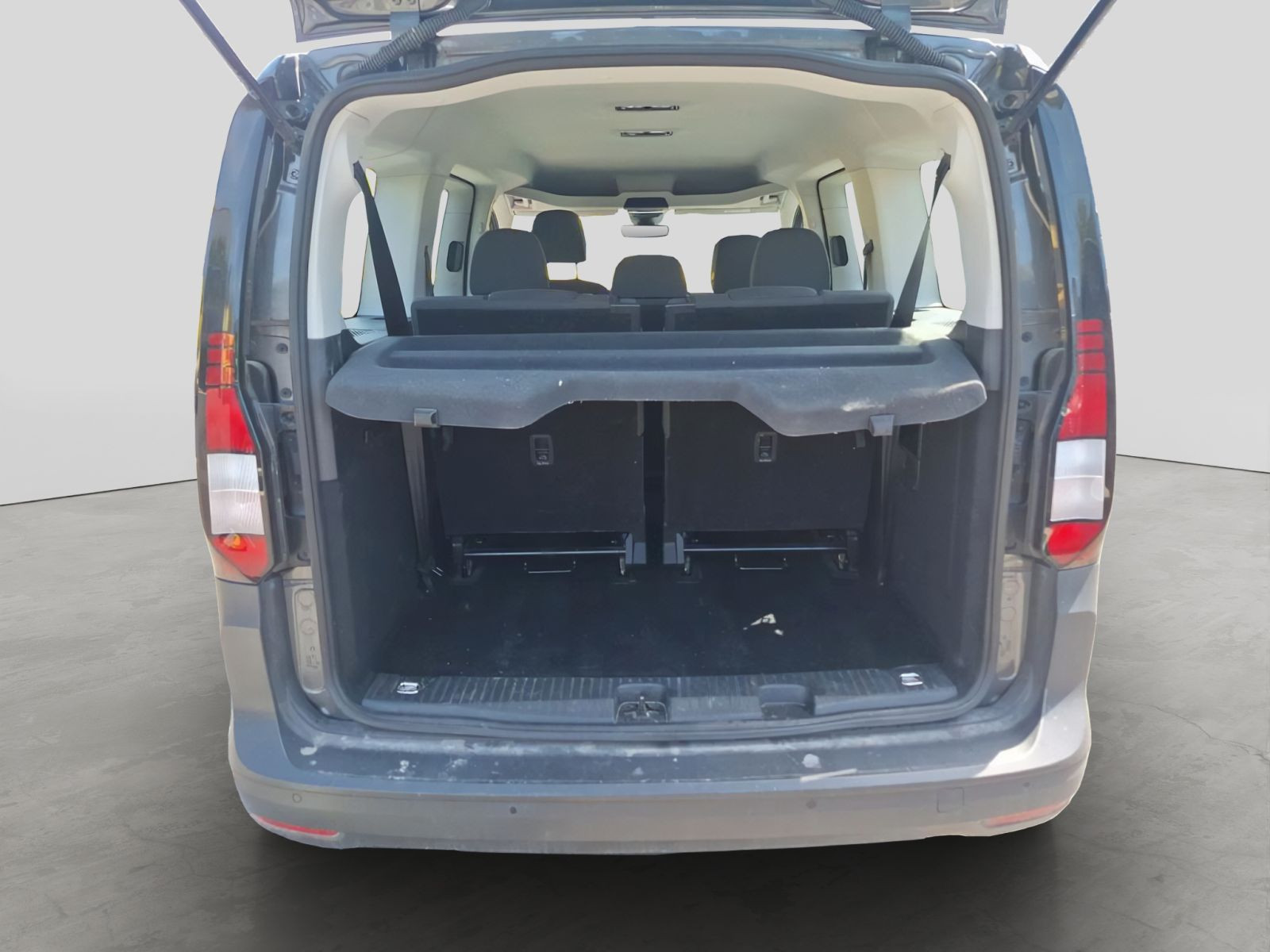 Volkswagen - Caddy Maxi_8