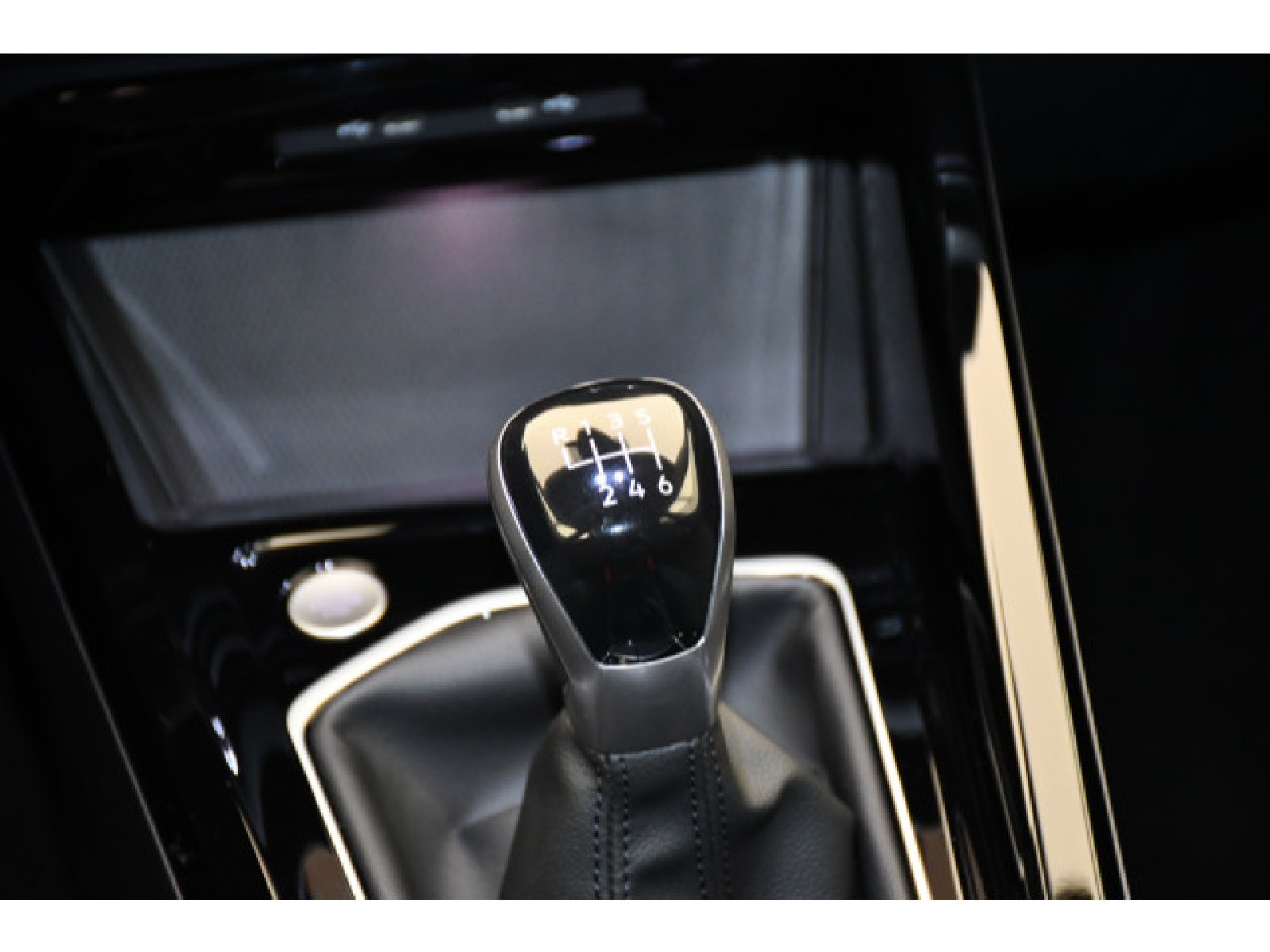 Volkswagen - Golf_7
