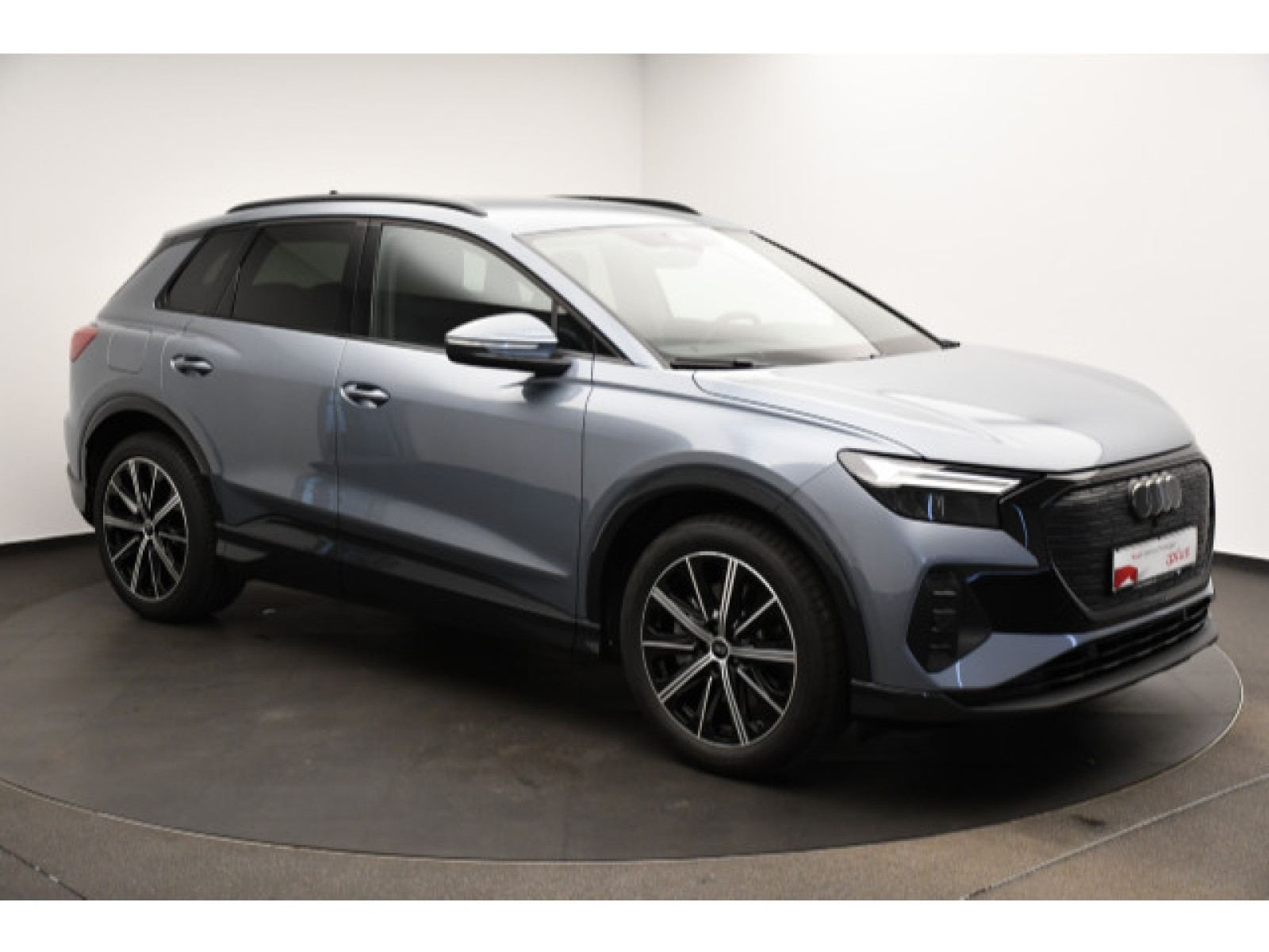 Audi - Q4 e-tron_15