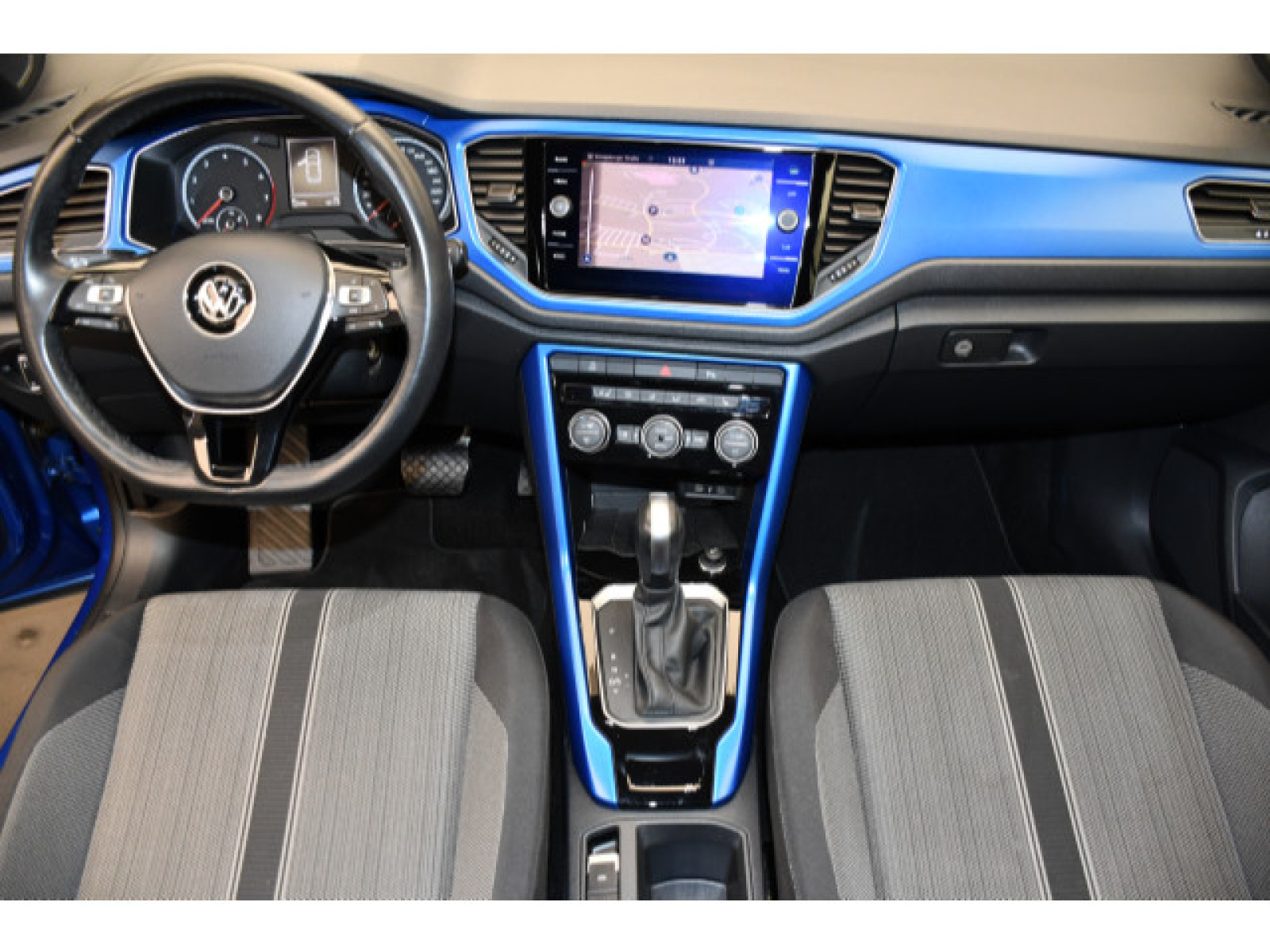 Volkswagen - T-Roc Cabriolet_6