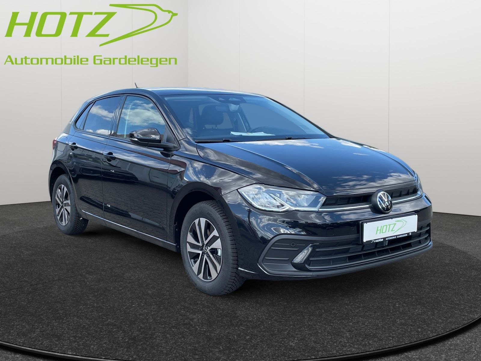 Volkswagen - Polo_8