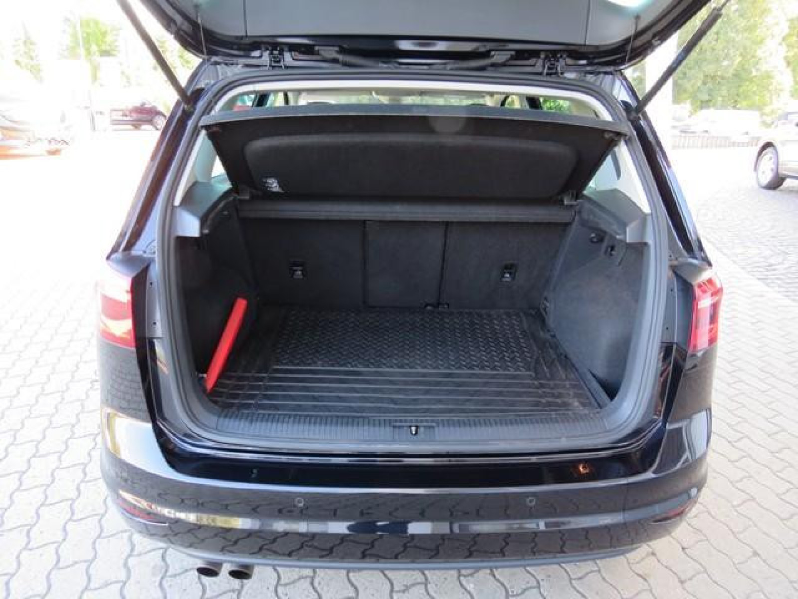 Volkswagen - Golf Sportsvan_8