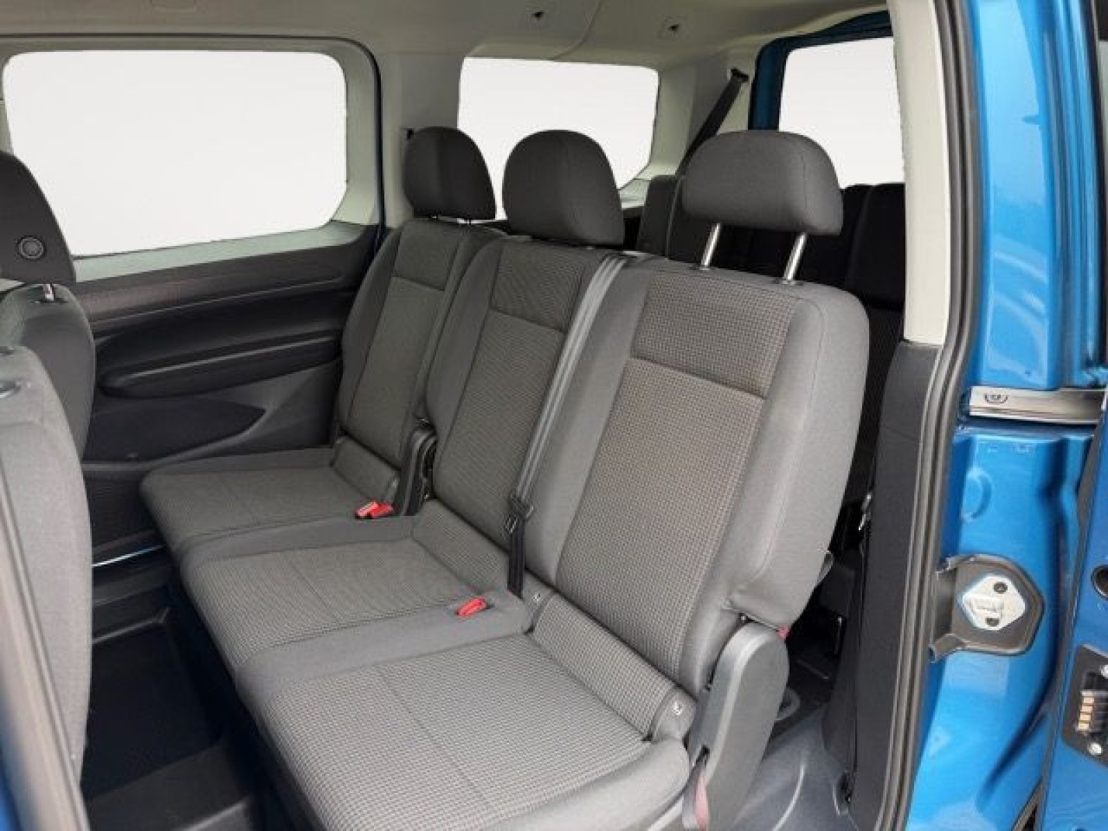 Volkswagen - Caddy Maxi_14