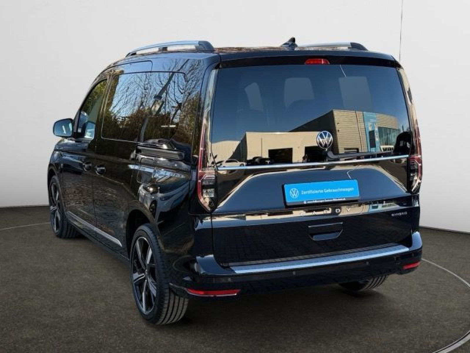 diagonalansicht-hinten-aussen