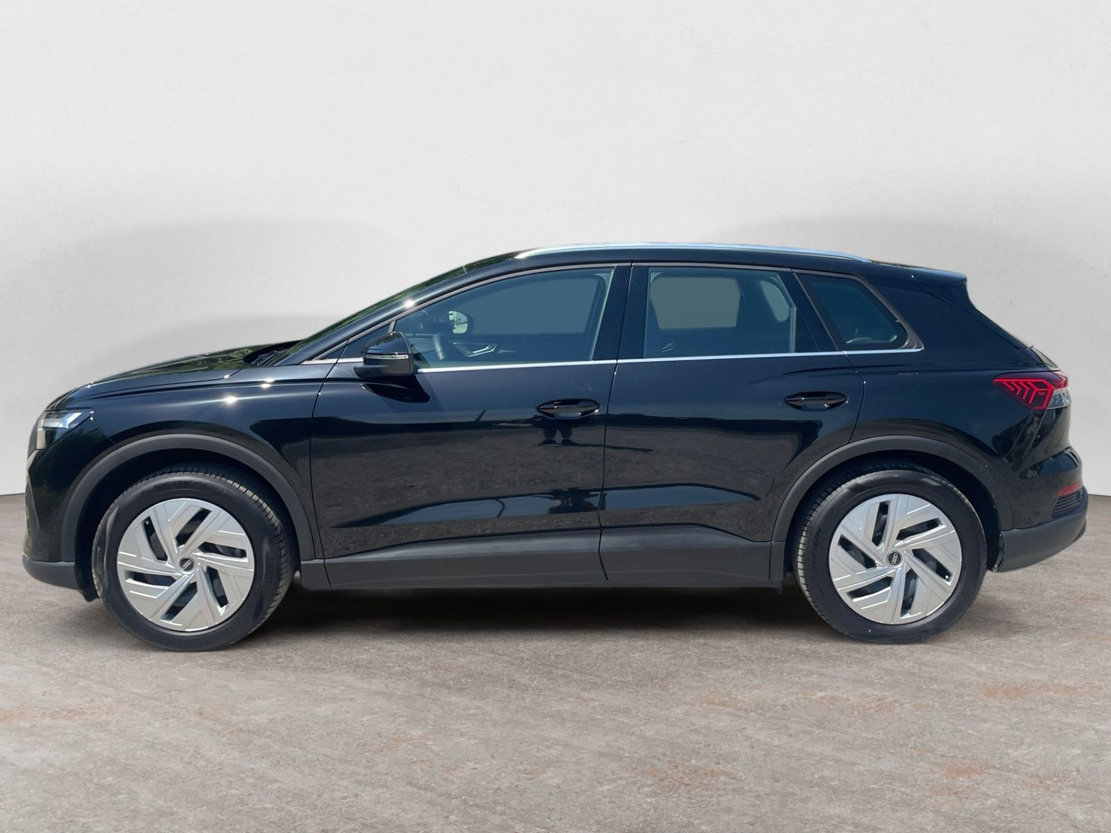 Audi - Q4 e-tron_3