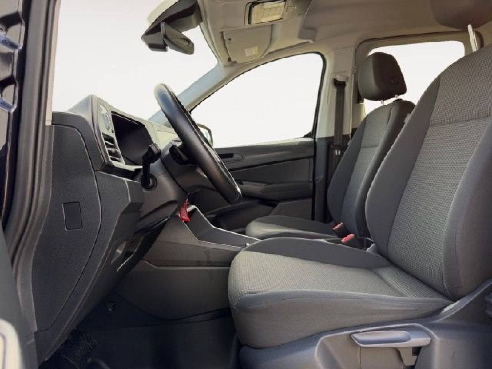 Volkswagen - Caddy_10