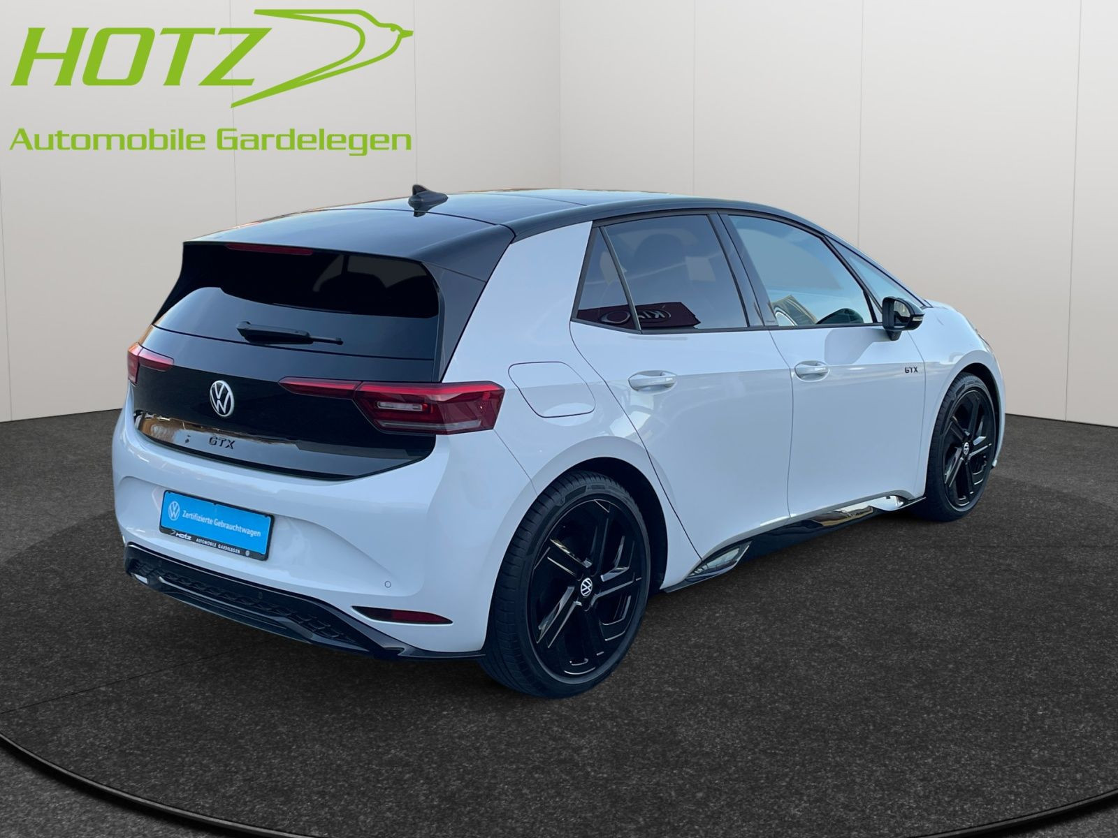 diagonalansicht-hinten-aussen