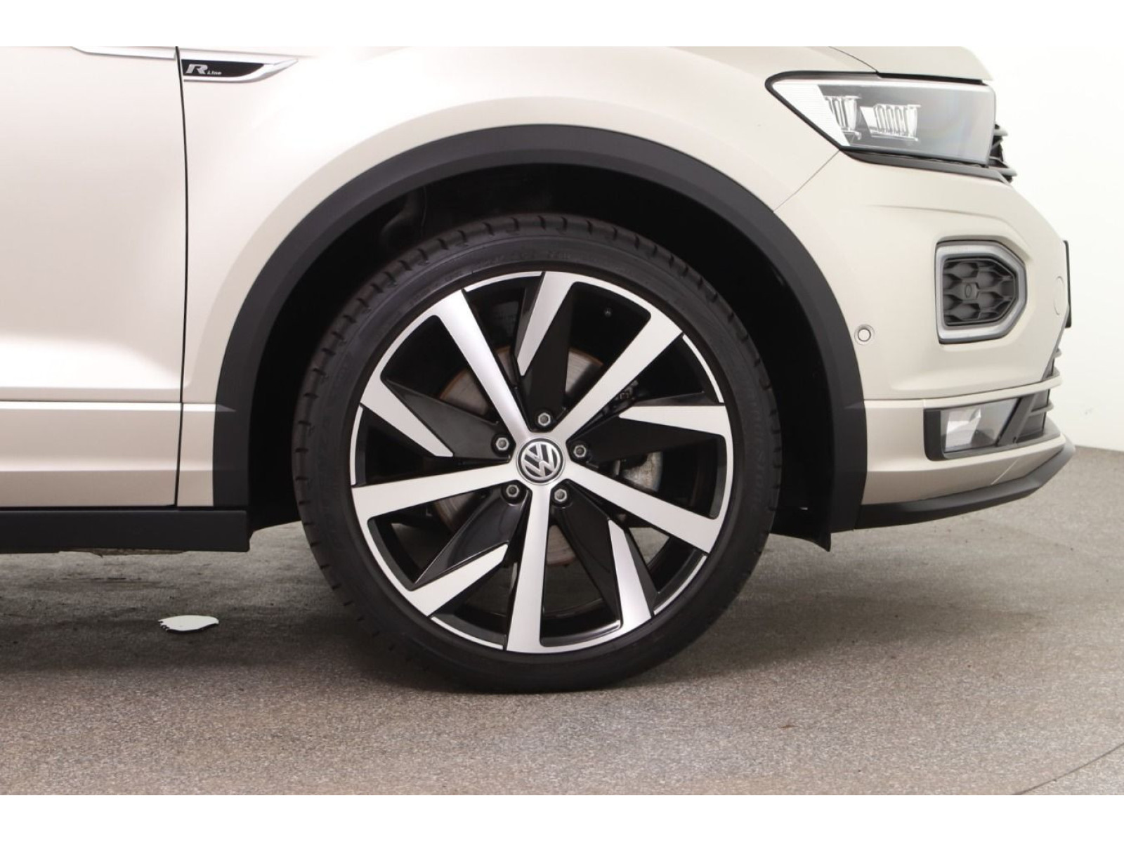 Volkswagen - T-Roc Cabriolet_3