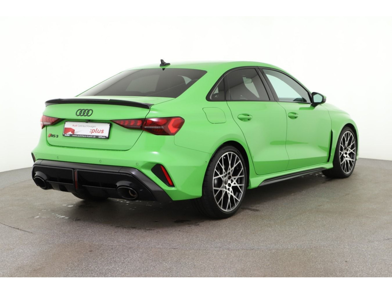 diagonalansicht-hinten-aussen