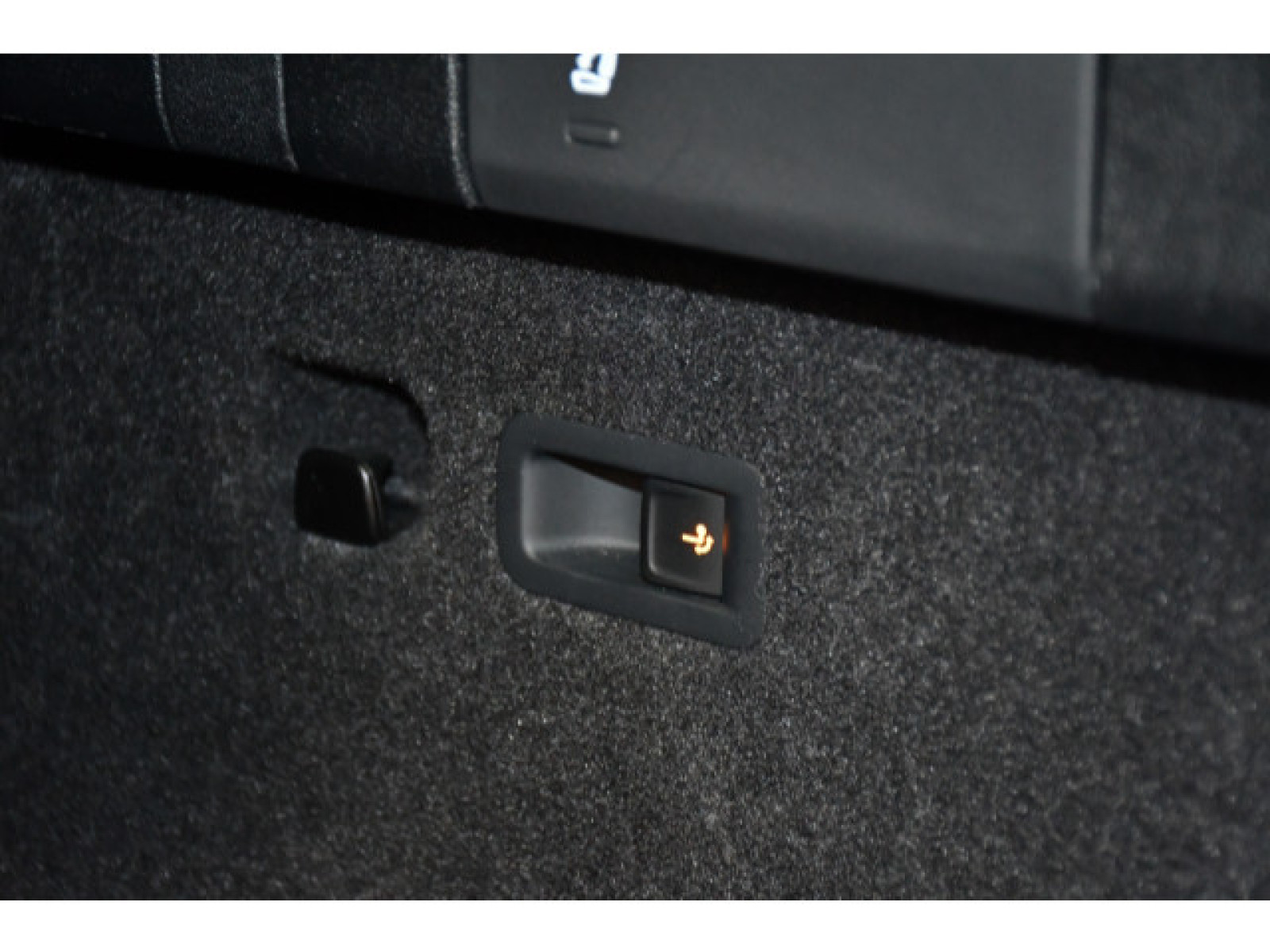 Volkswagen - Tayron_14