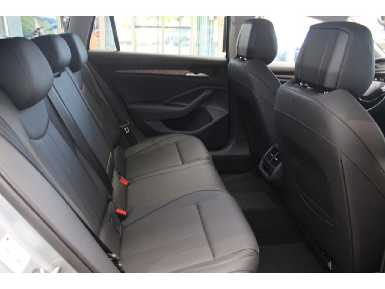 rueckbank-innen rueckbank-innen