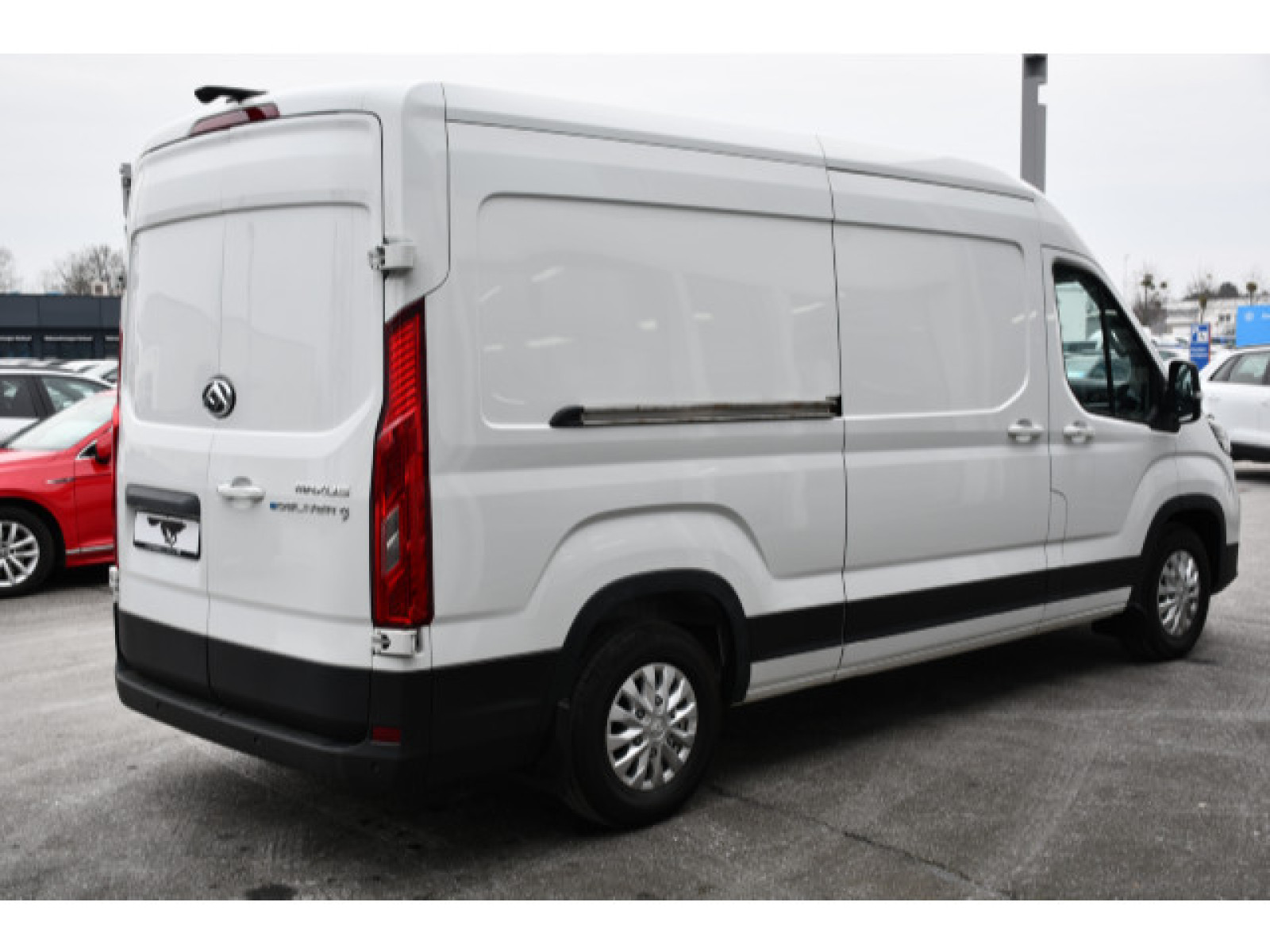 Maxus - eDELIVER 9_3