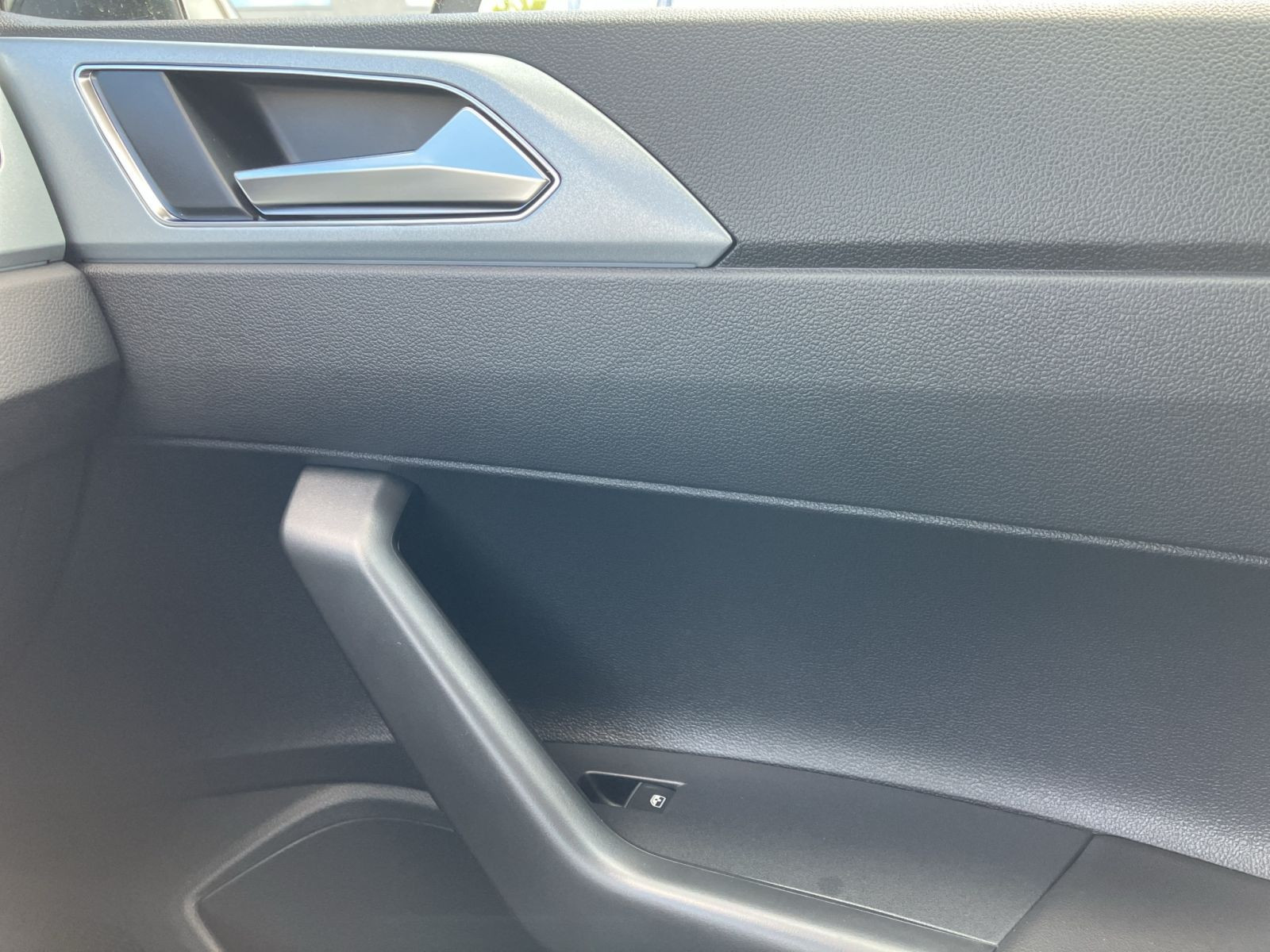 Volkswagen - Polo_16