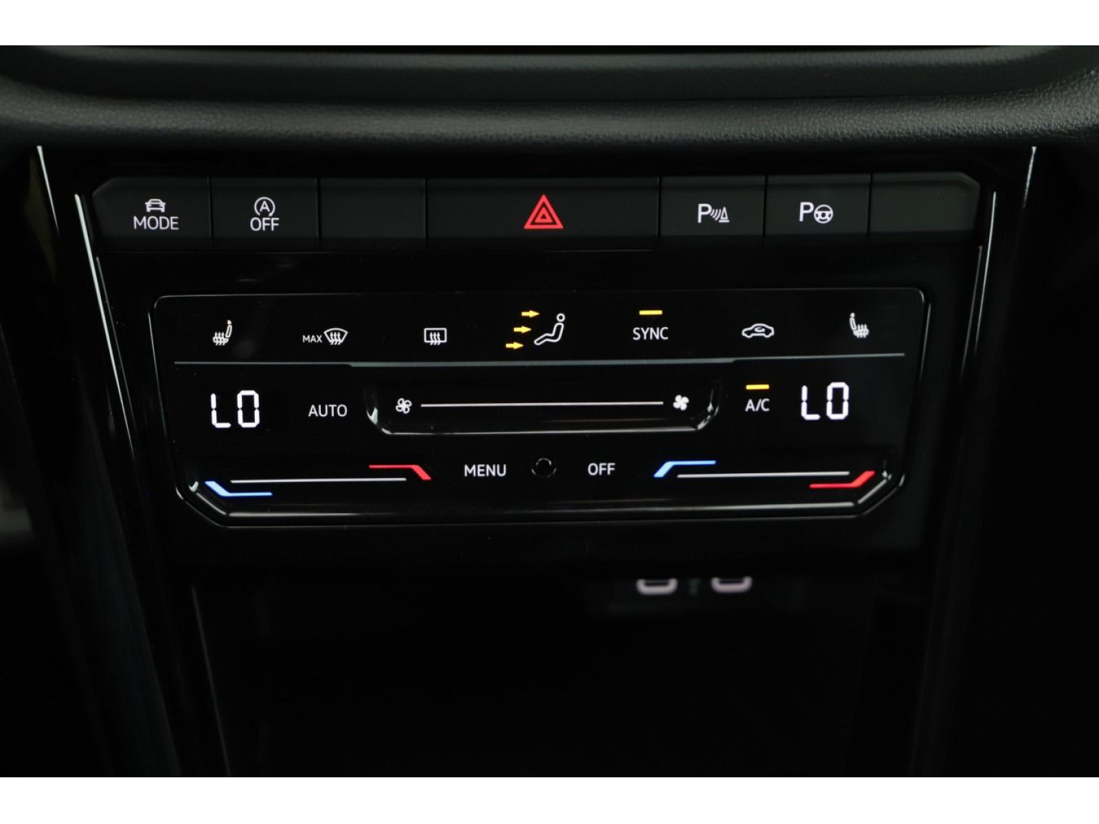 Volkswagen - T-Roc Cabriolet_13 Volkswagen - T-Roc Cabriolet_13