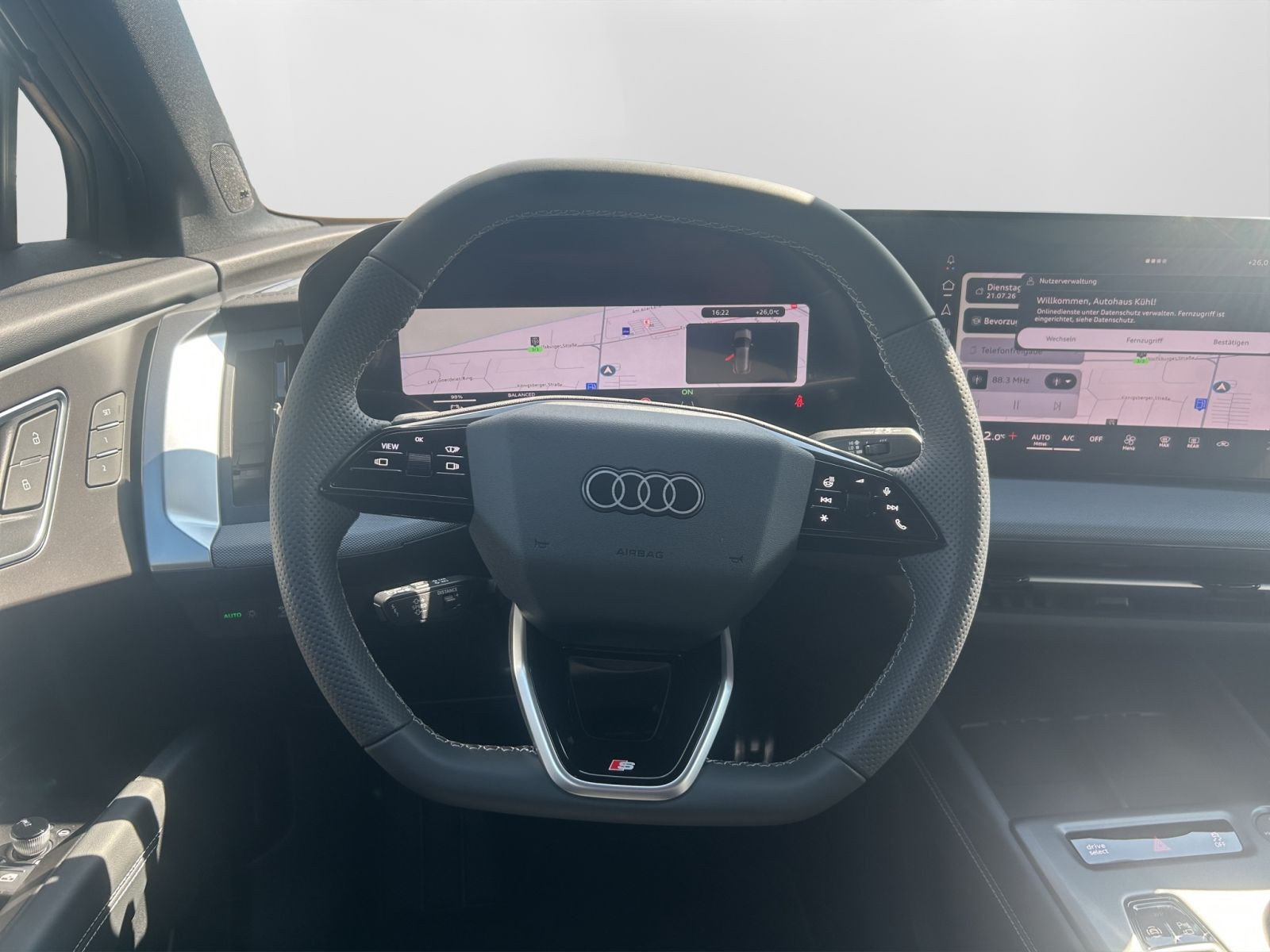 Audi - Q4 e-tron_10