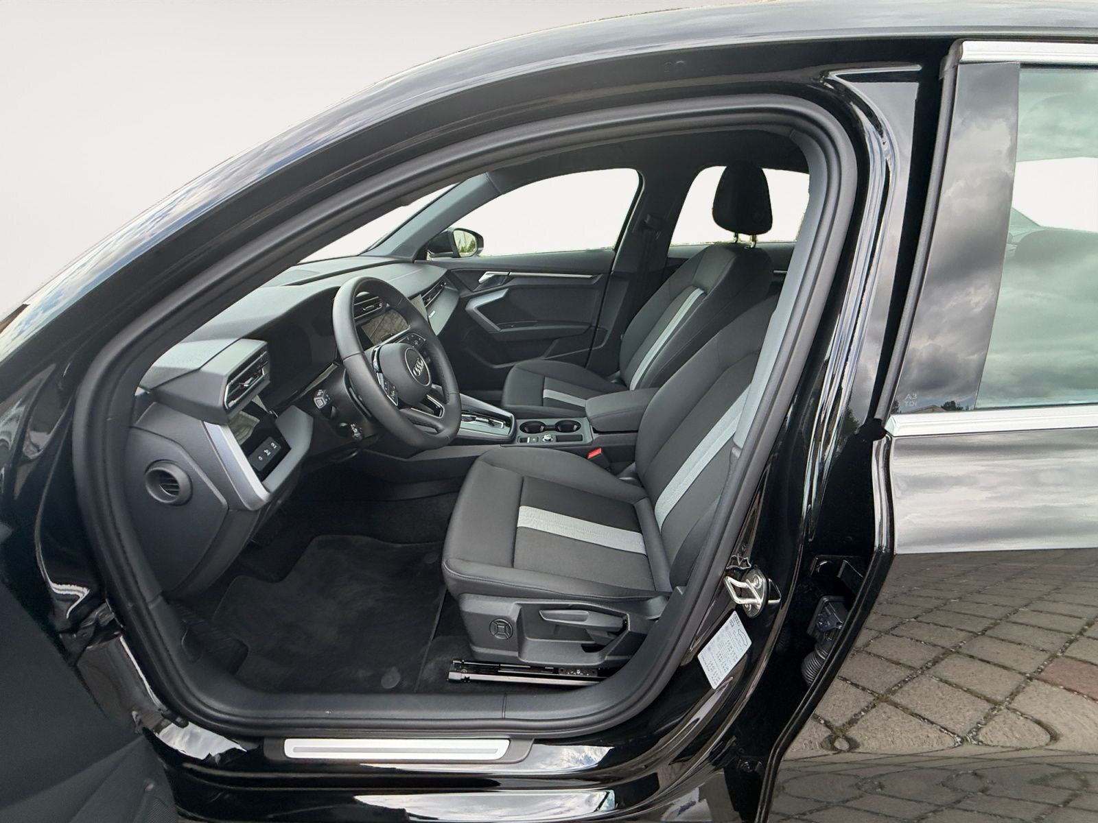 Audi - A3 Limousine_11