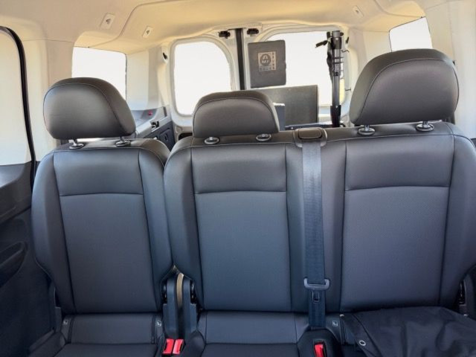 Volkswagen - Caddy Maxi_14
