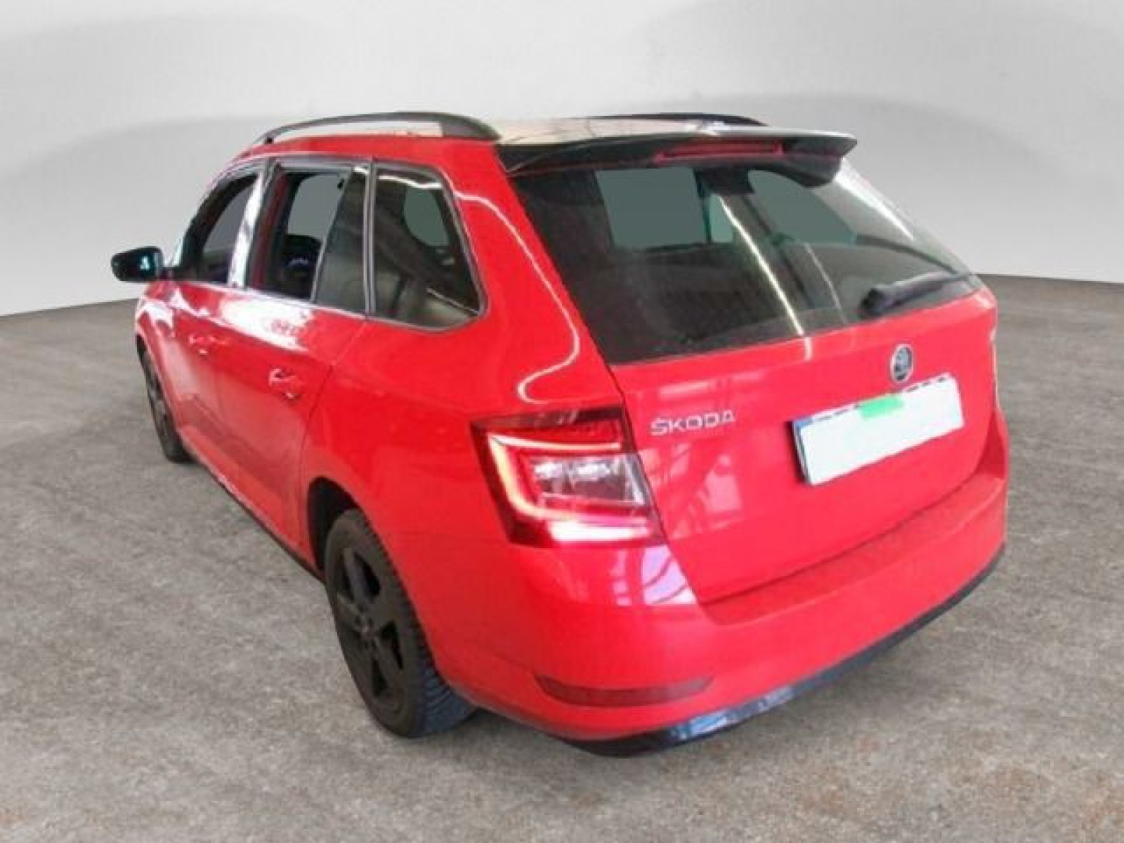 diagonalansicht-hinten-aussen