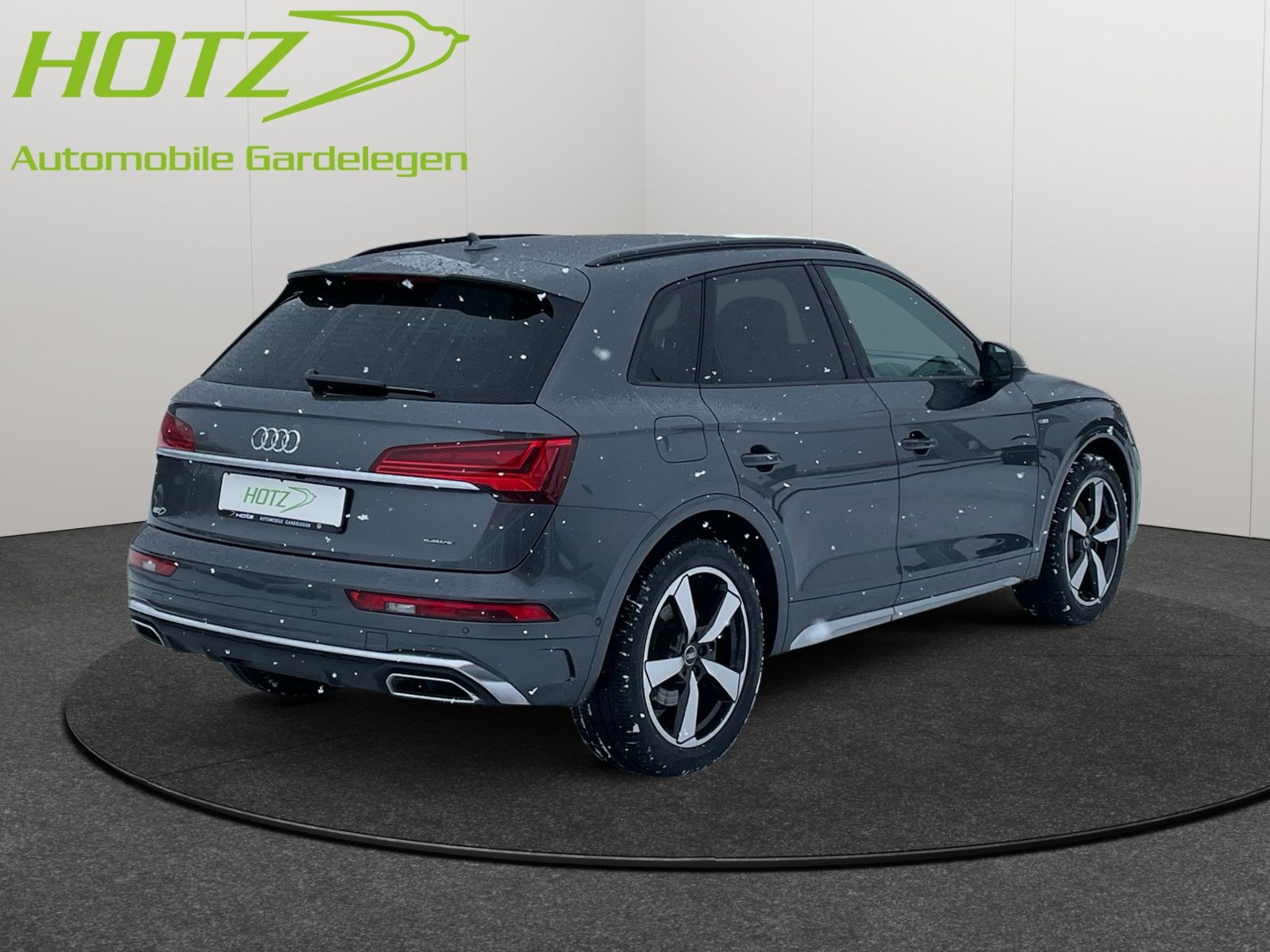 Audi - Q5_6