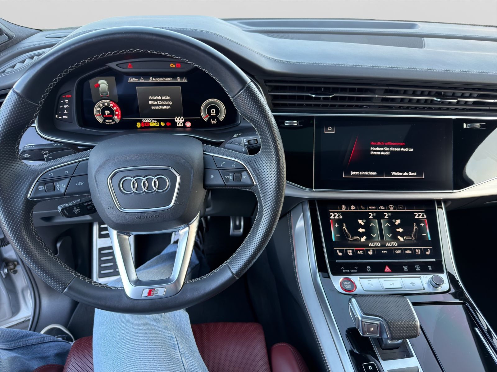 Audi - SQ7_22