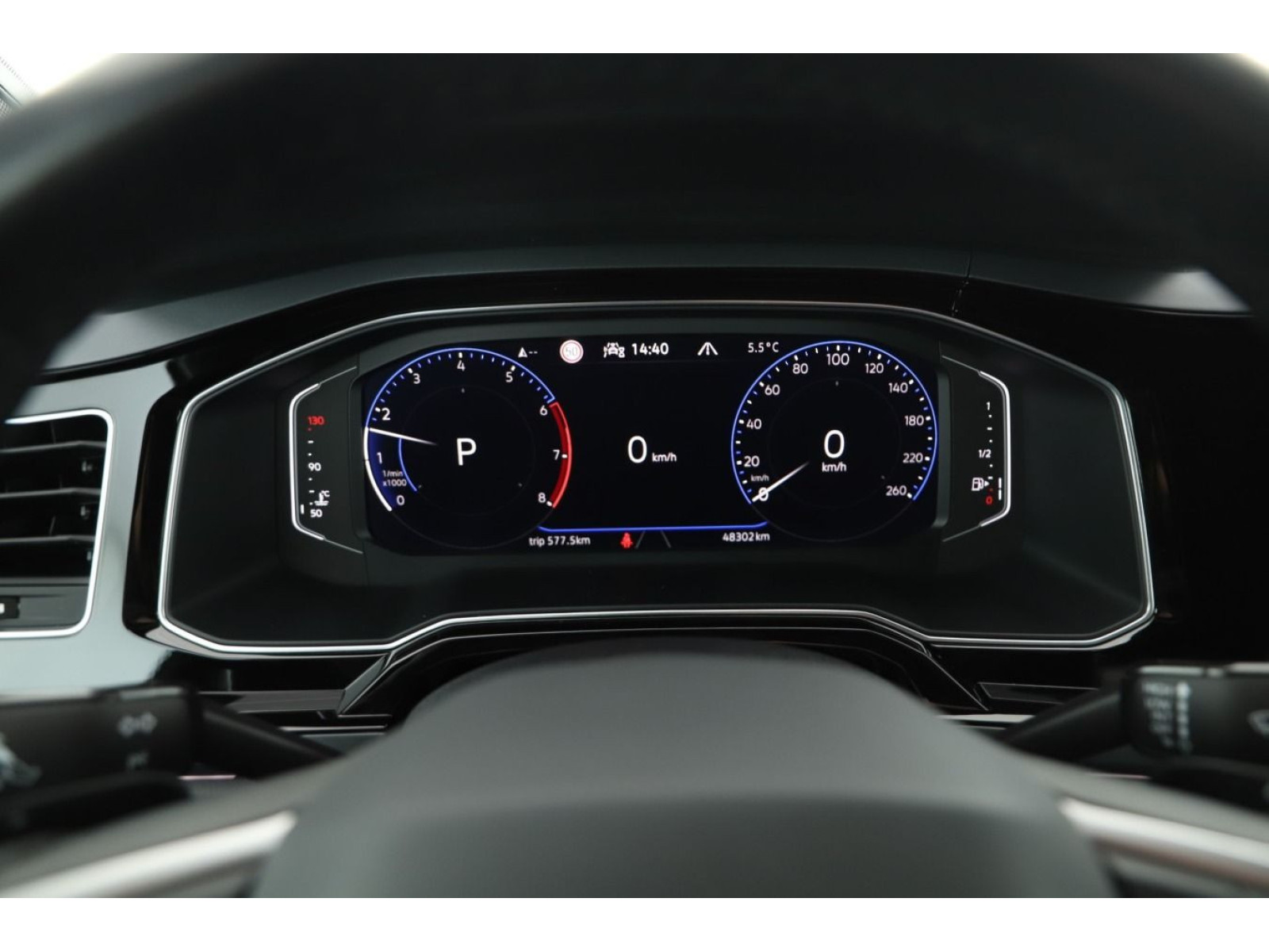 Volkswagen - Polo_10