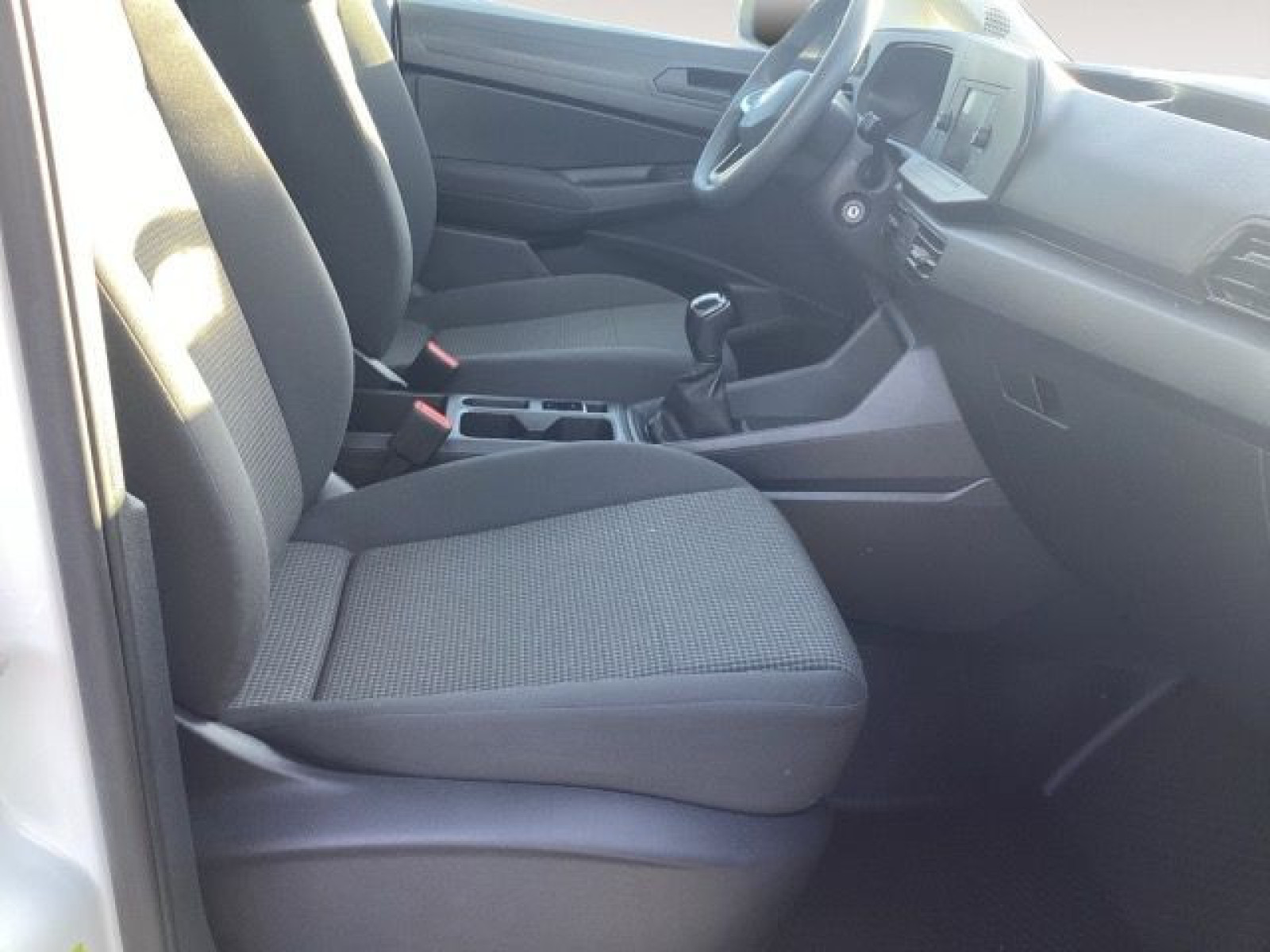 Volkswagen - Caddy Maxi_14