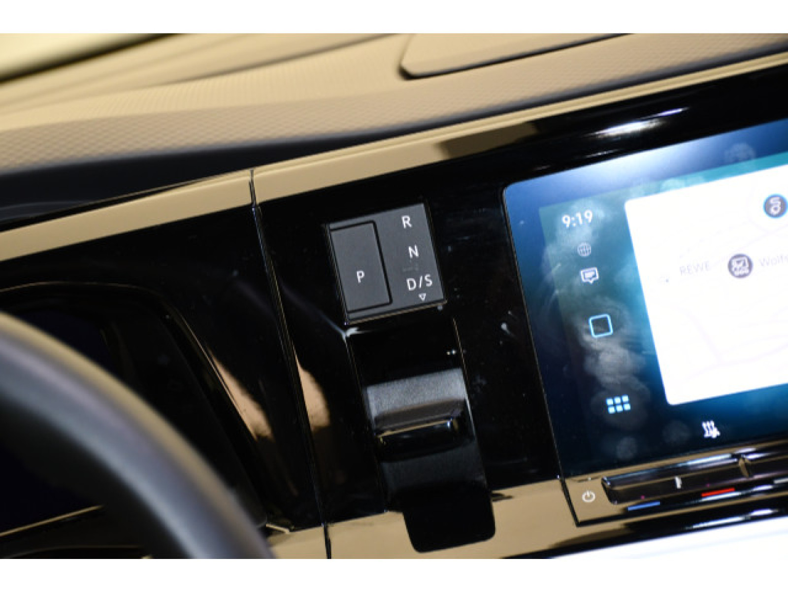 Volkswagen - Multivan_7