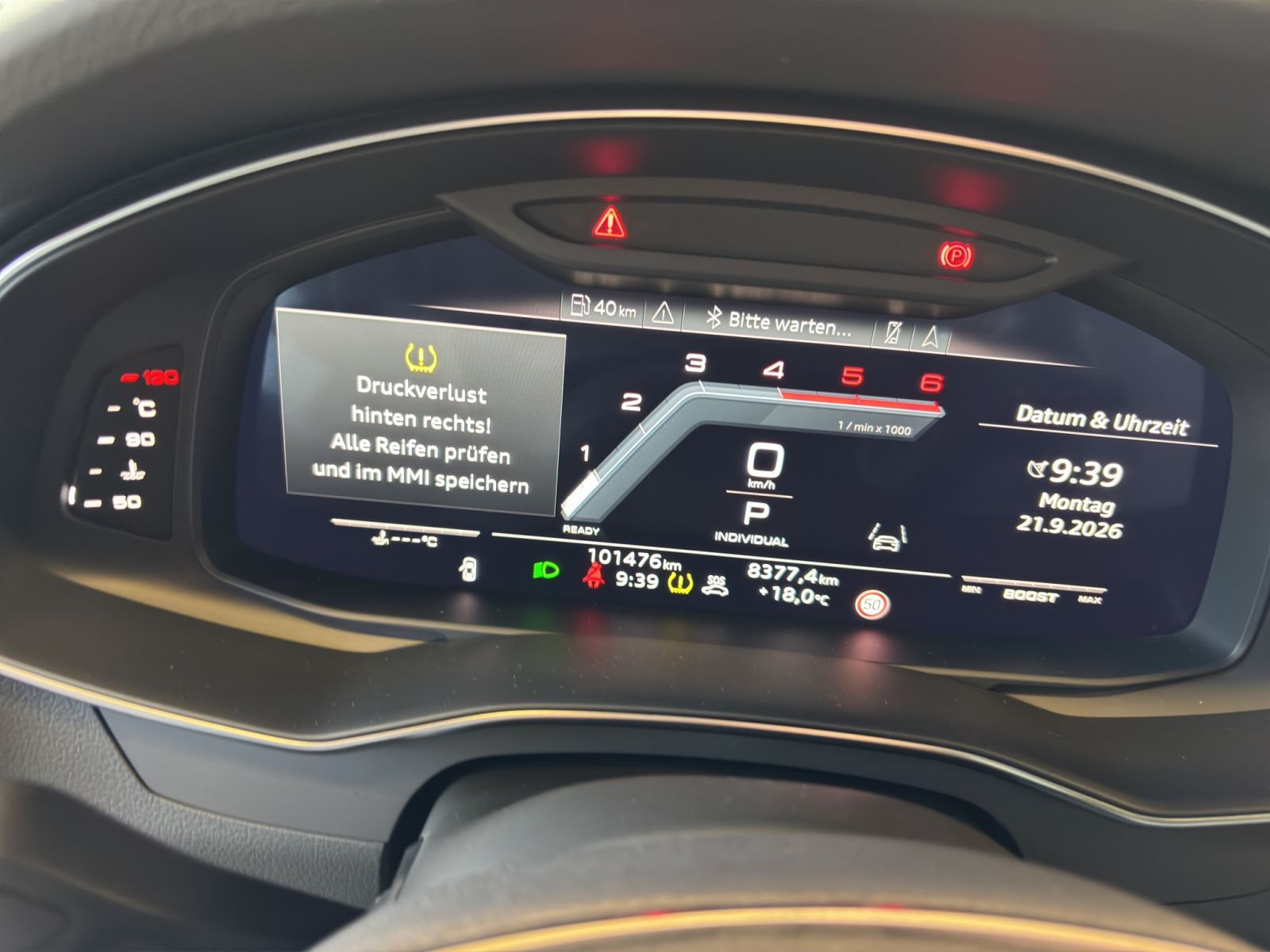 Audi - S6 Avant_12