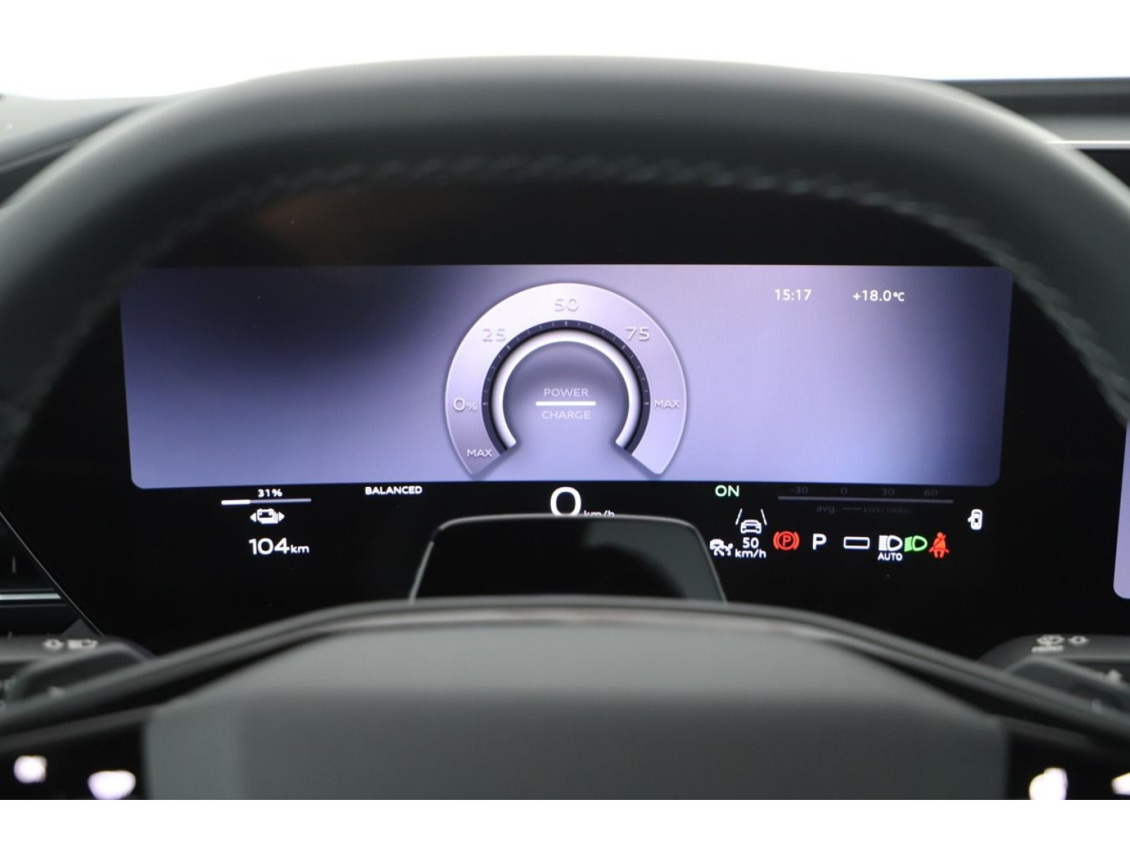 Audi - Q6 SUV e-tron_9