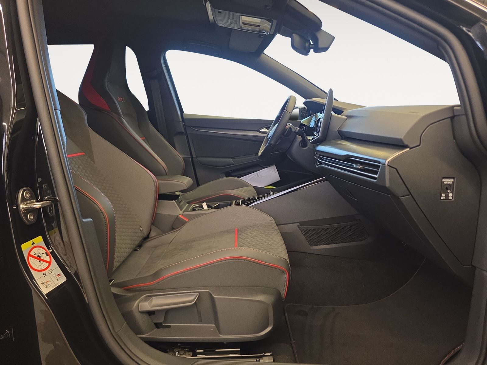 Volkswagen - Golf GTI_16