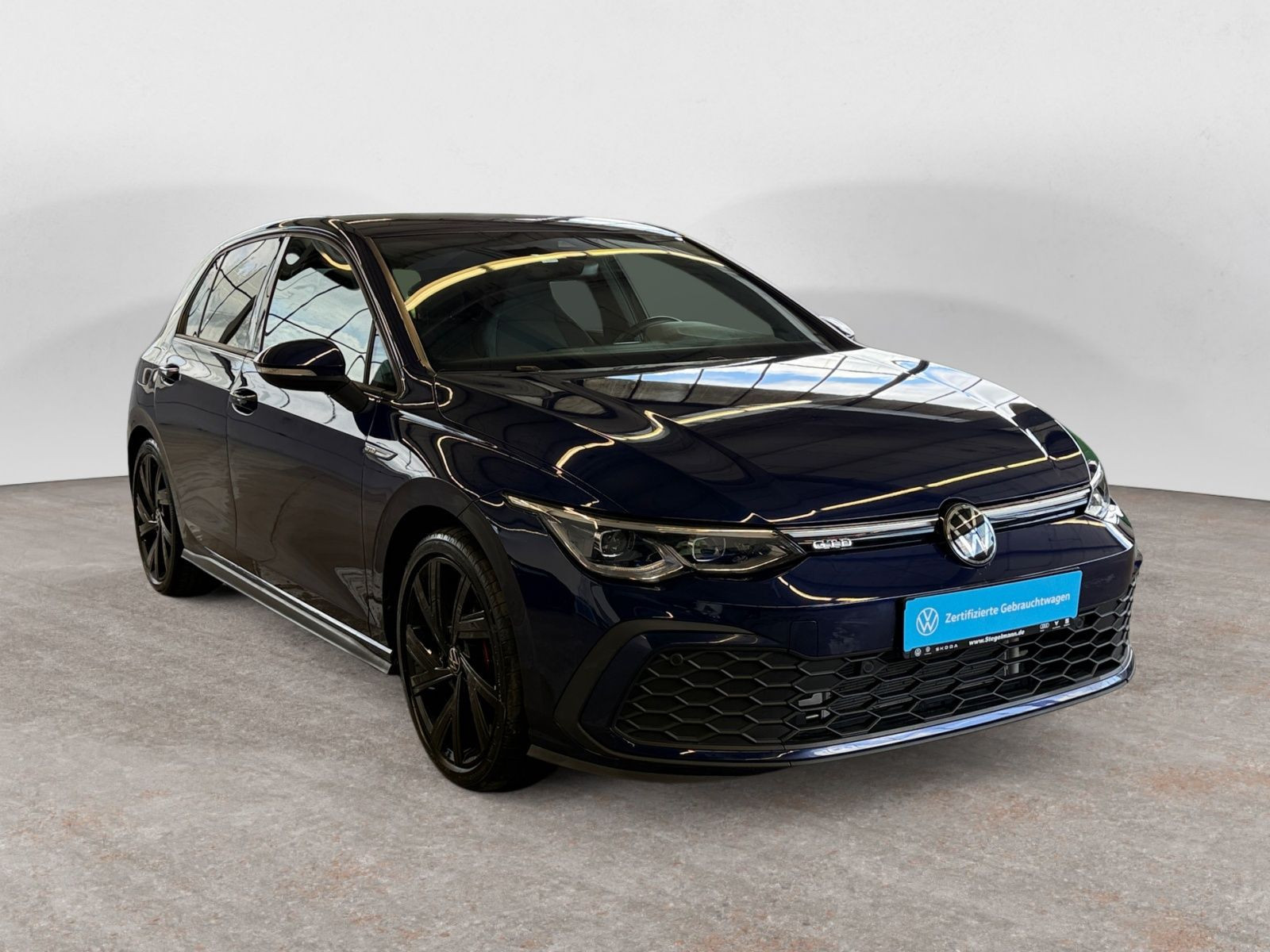 Volkswagen - Golf_10