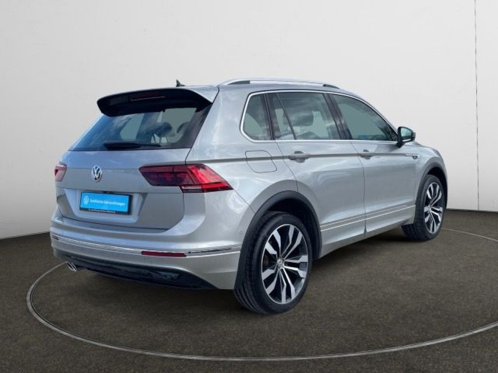 diagonalansicht-hinten-aussen