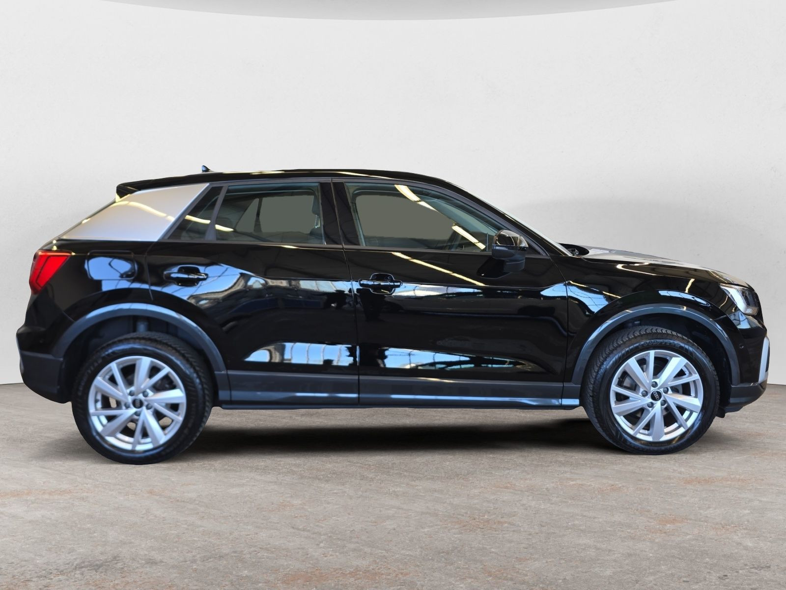 Audi - Q2_7